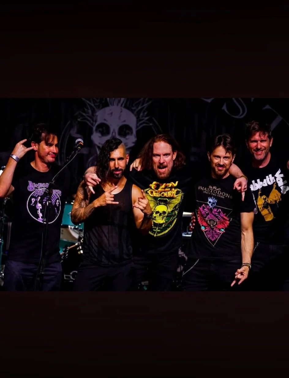 A Good Rogering At The Detour Bar