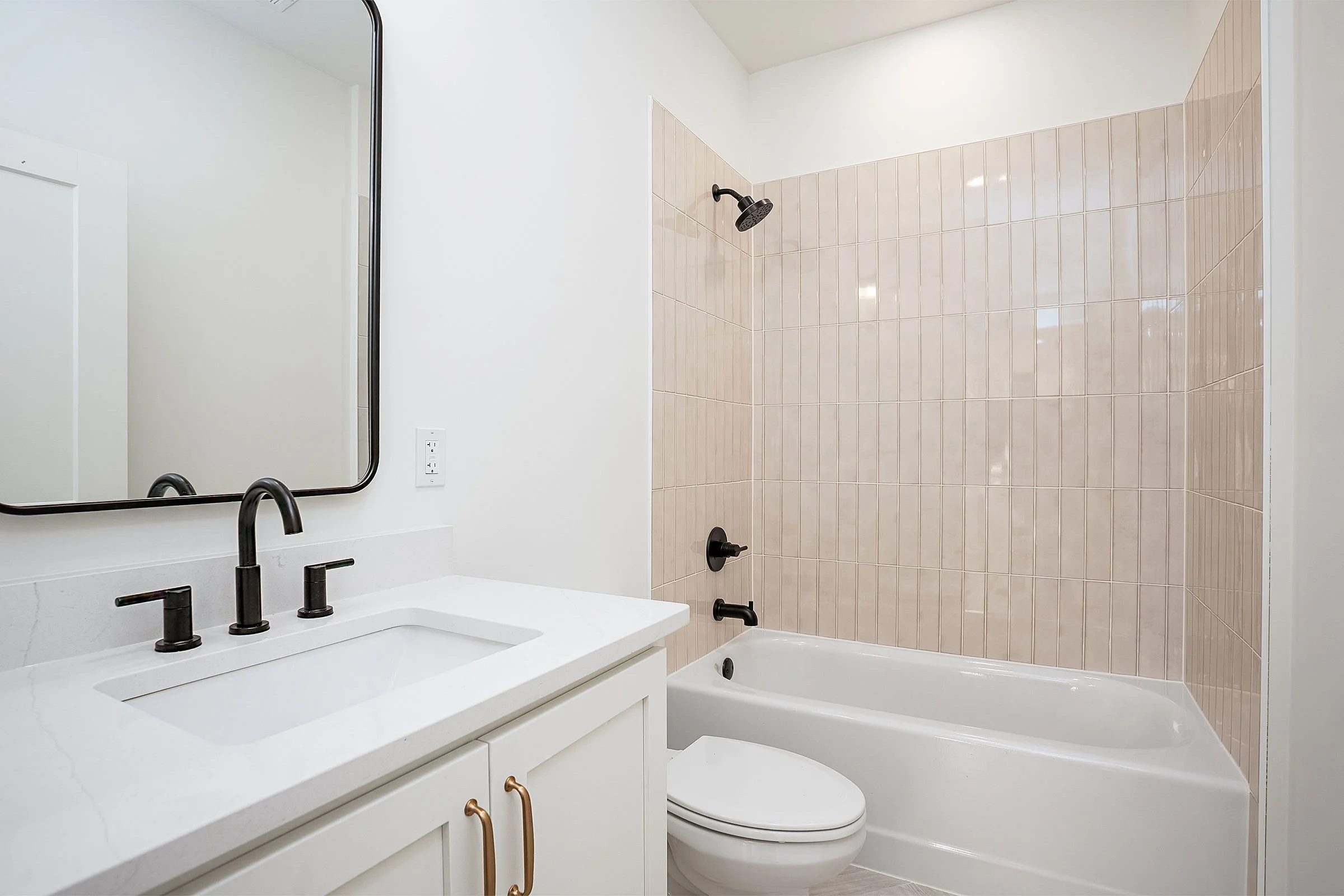 bath1.jpg