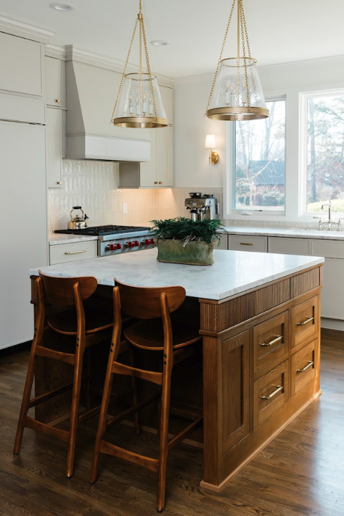 AFTER | Focal Range Hood & Furniture Style Island