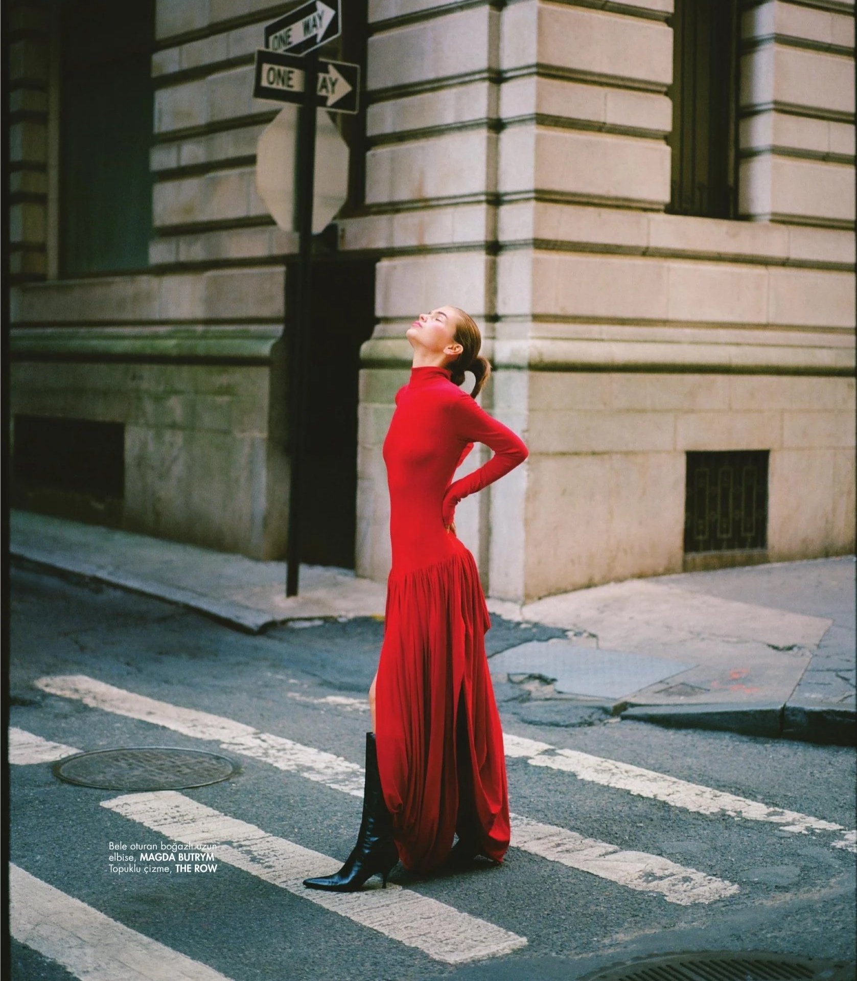 elle_page_03.jpg