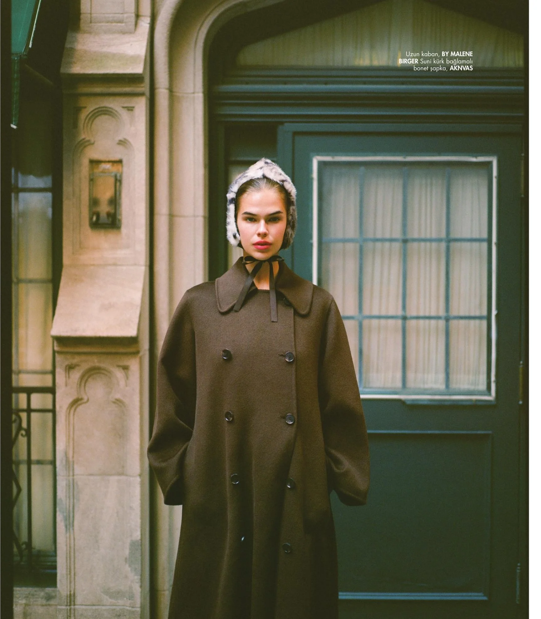 elle_page_09.jpg