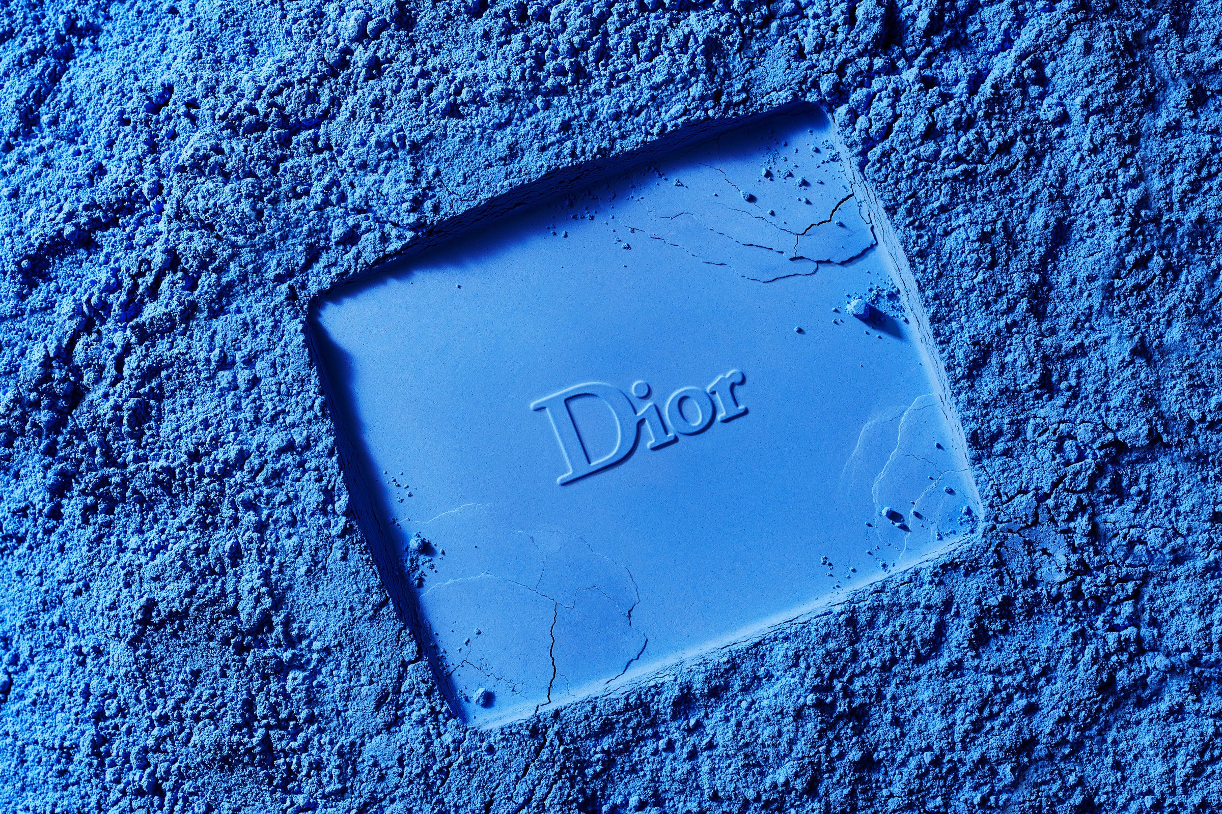 tidepool-BEAM-dan-simmons-dior-cosmedics-powder-impression-pigment-palette-blue.jpeg