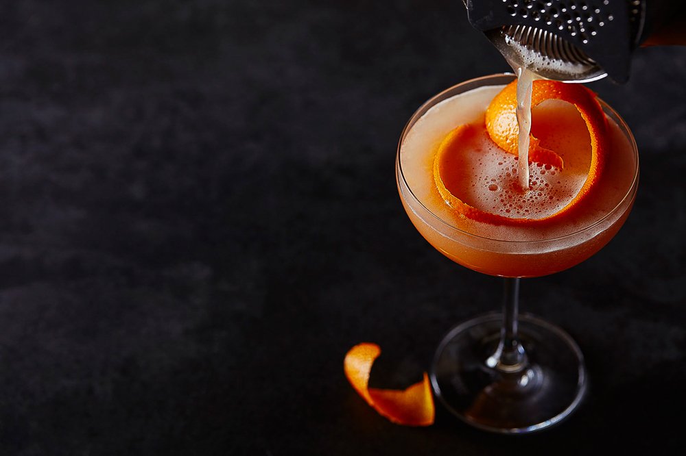 jennifer-davick-cocktail-beverage-orange-rind.jpg