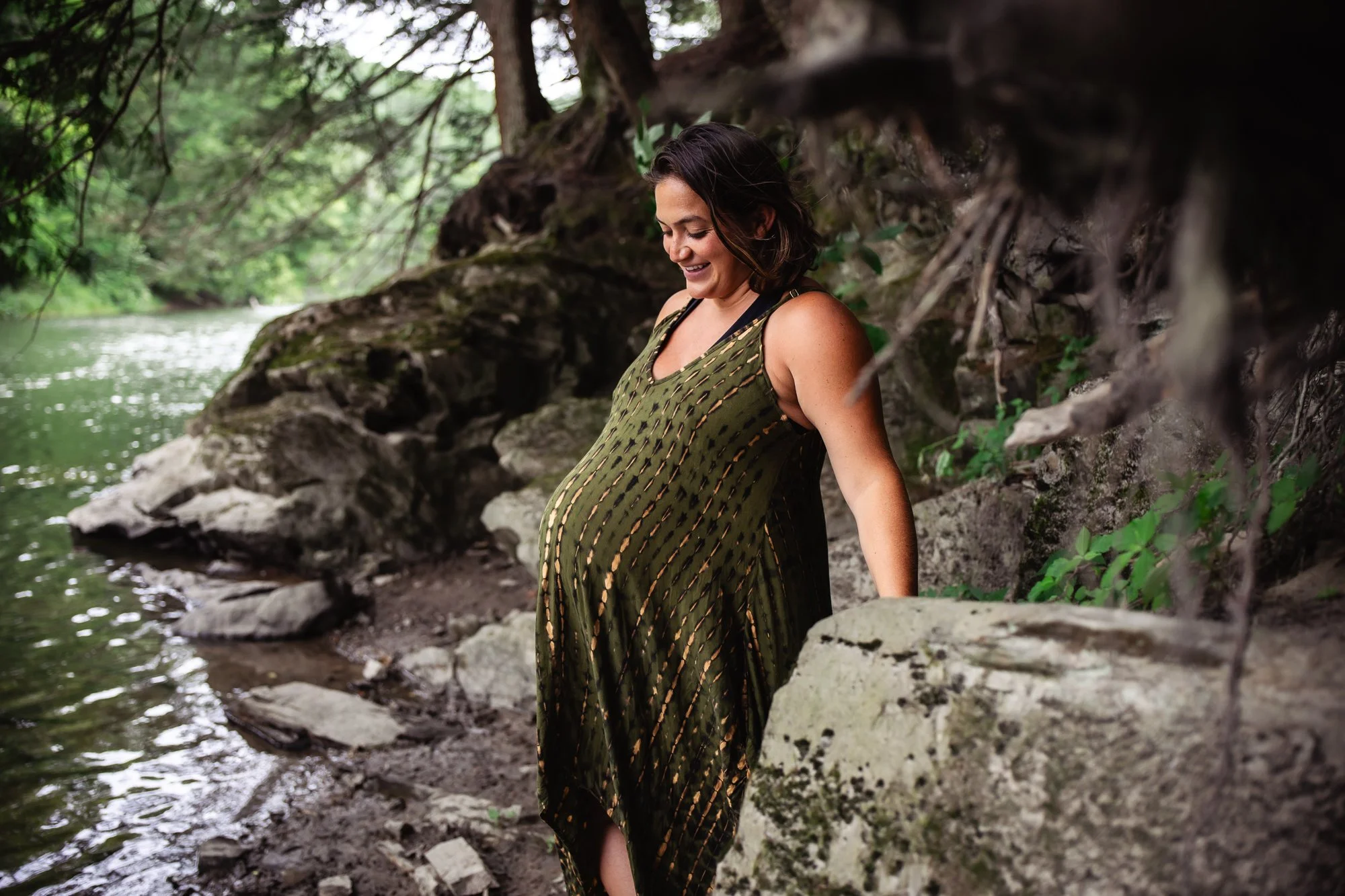 Portland-Maine-Outdoor-Maternity-Photos-2.jpg