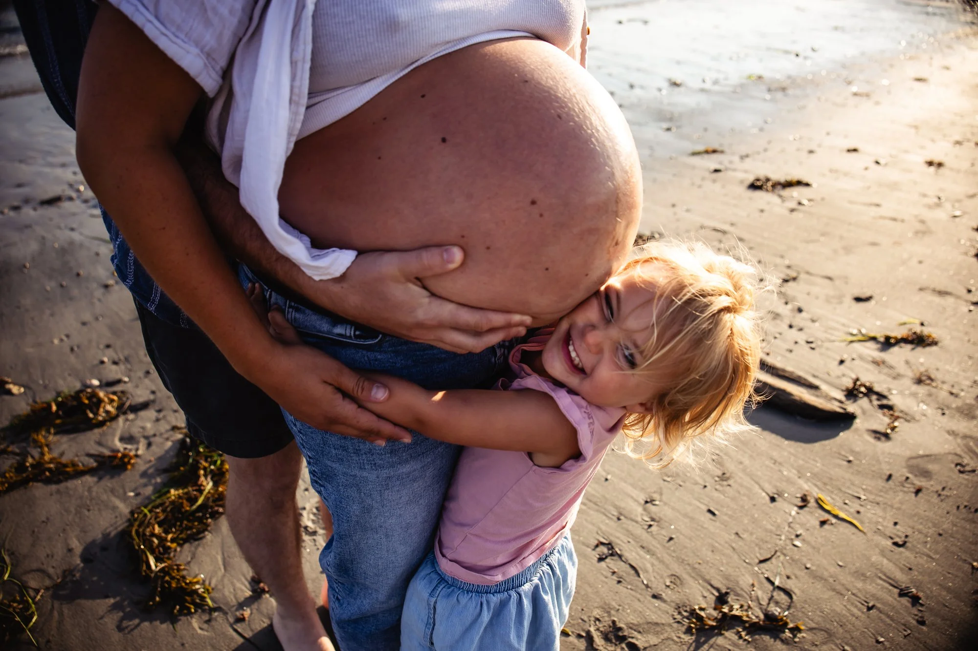 Portland-Maine-Beach-Golden-Hour-Maternity-Photos-1.jpg