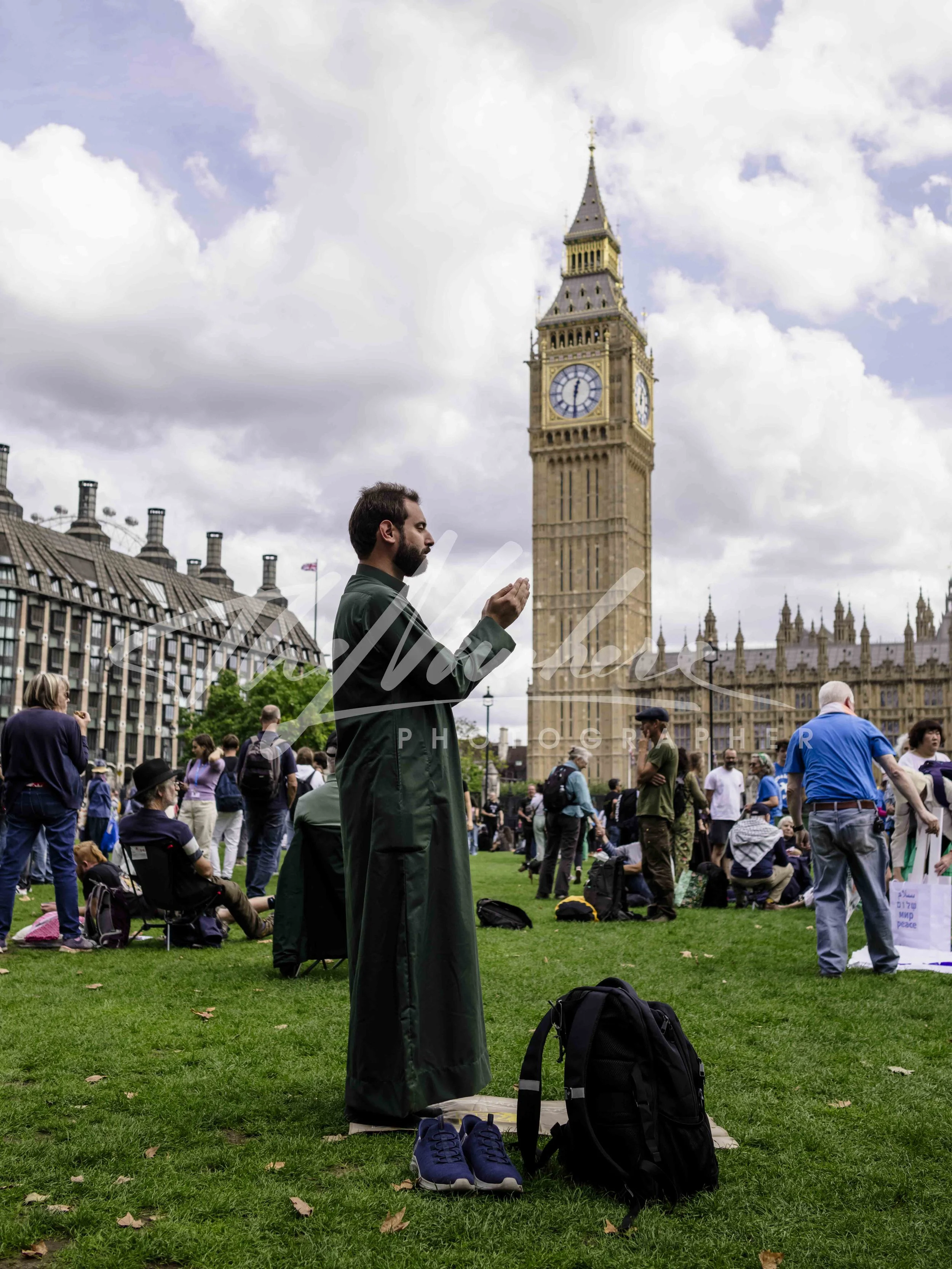 The Nowhere Photographer-1-4.jpg