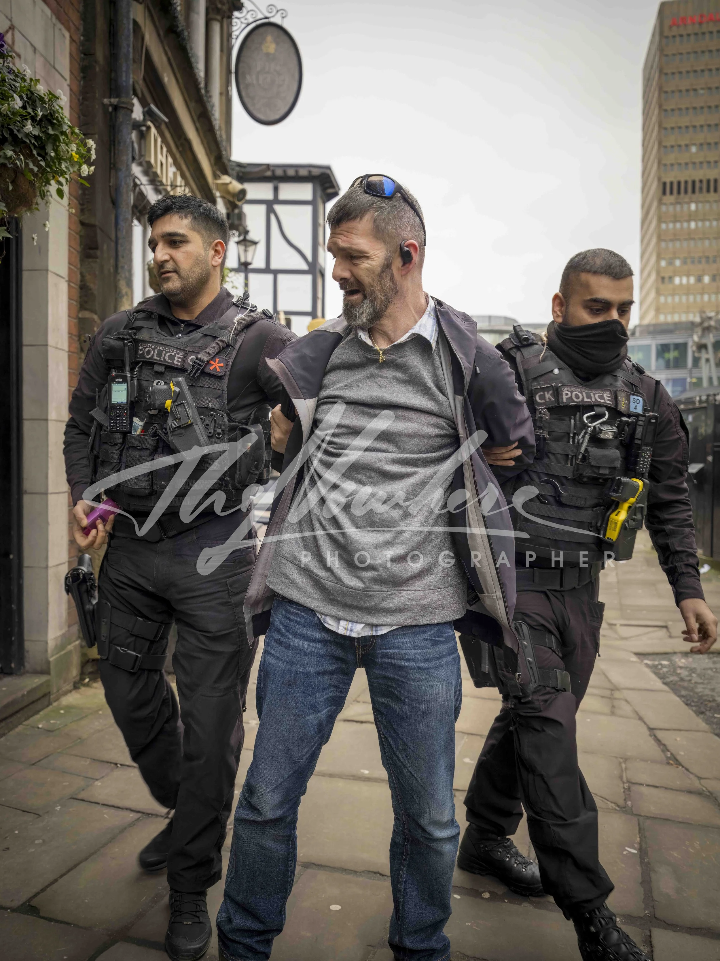 The Nowhere Photographer-1-6.jpg