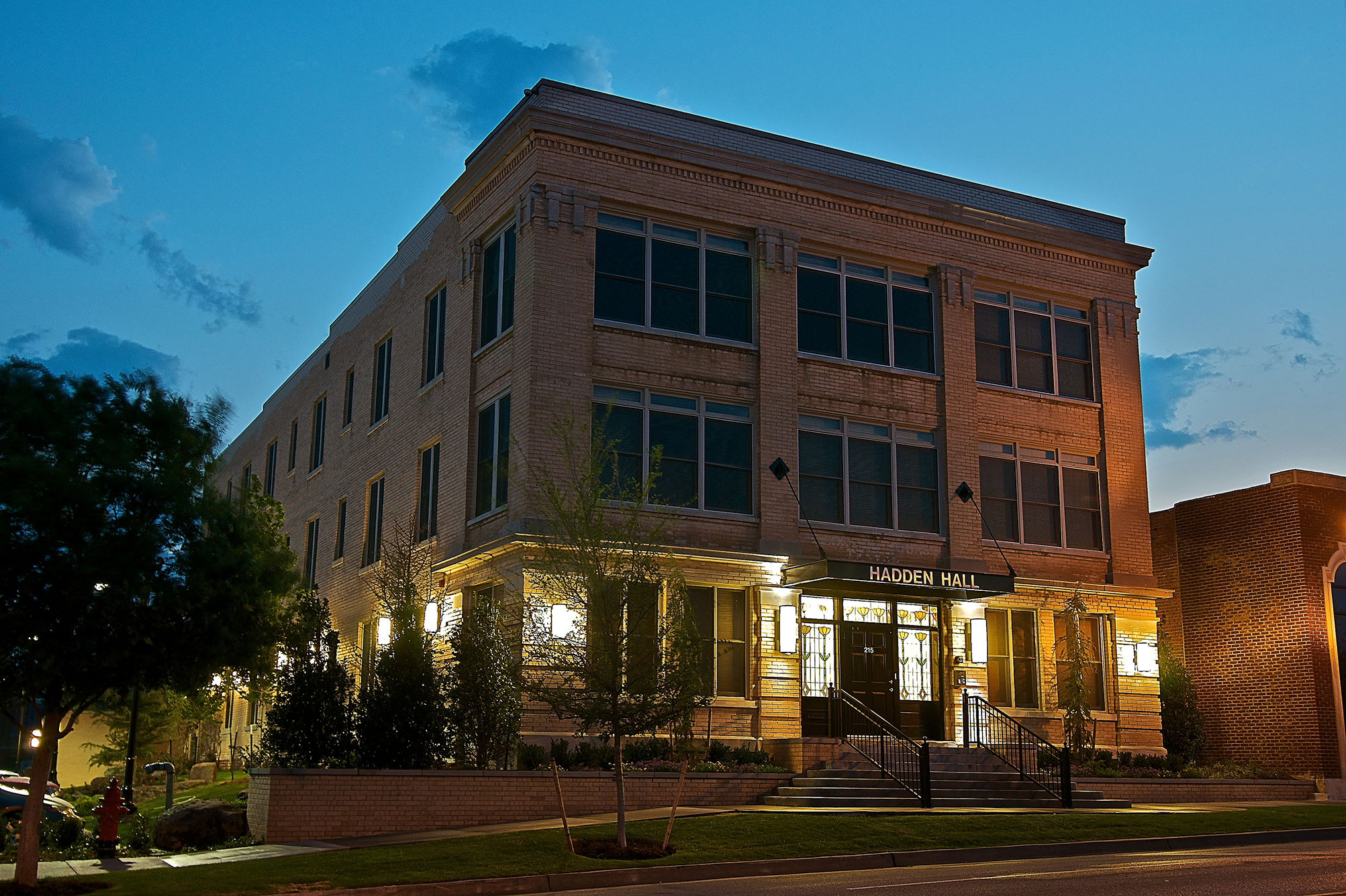 Hadden Hall 001.png