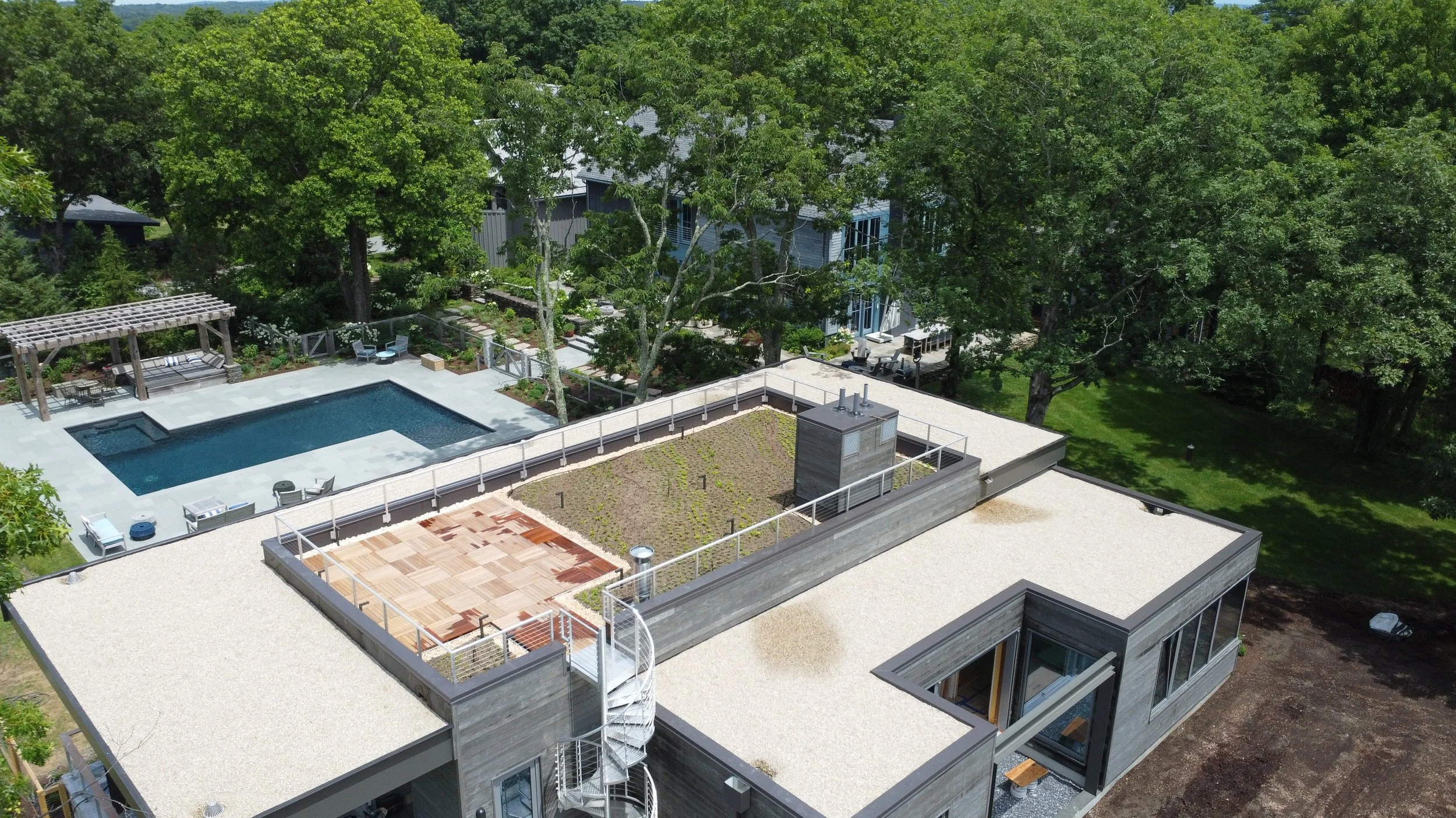 dji_fly_20250702_125658_600_1751475466431_photo_optimized 2.jpeg