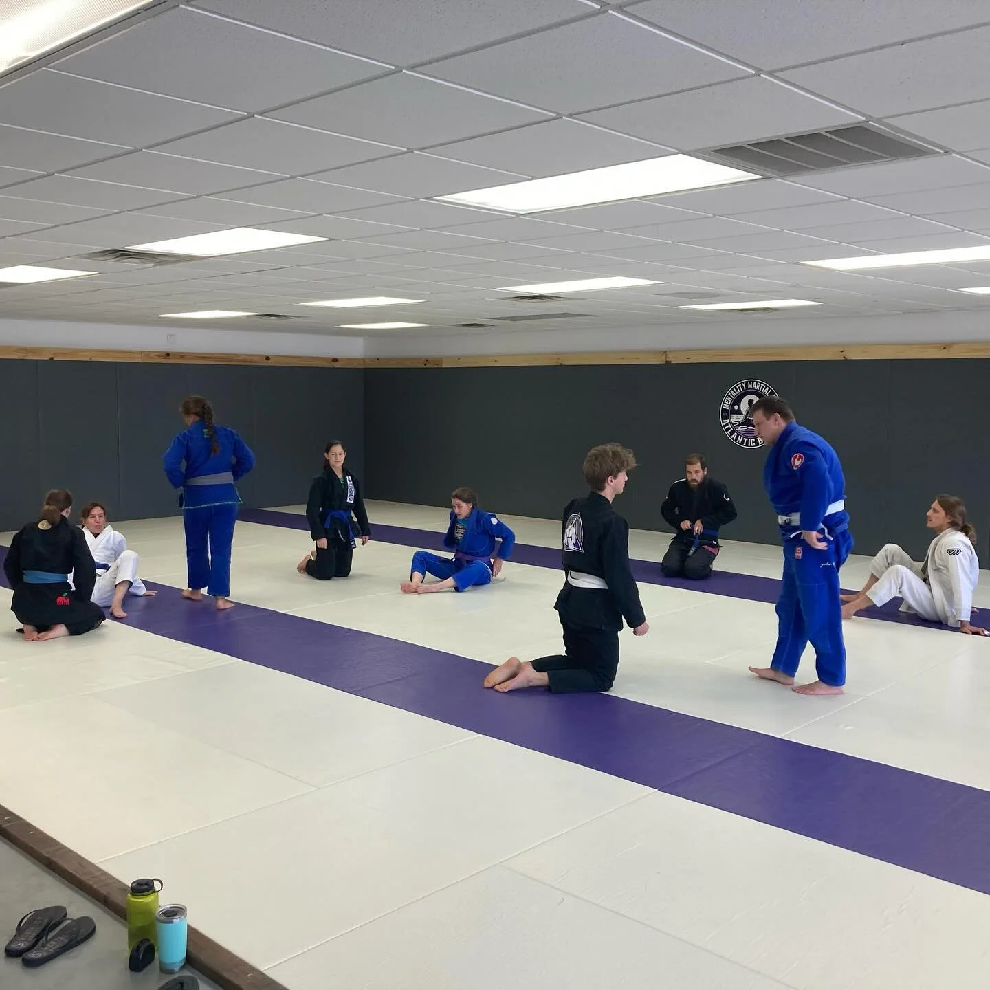 An awesome Friday open mat with 10 of us in the building! Looking forward to growing the lunchtime program with more and more people.

If you are available from 11:00a-12:00p MWF and looking for something new to do reach out and let&rsquo;s get to wo
