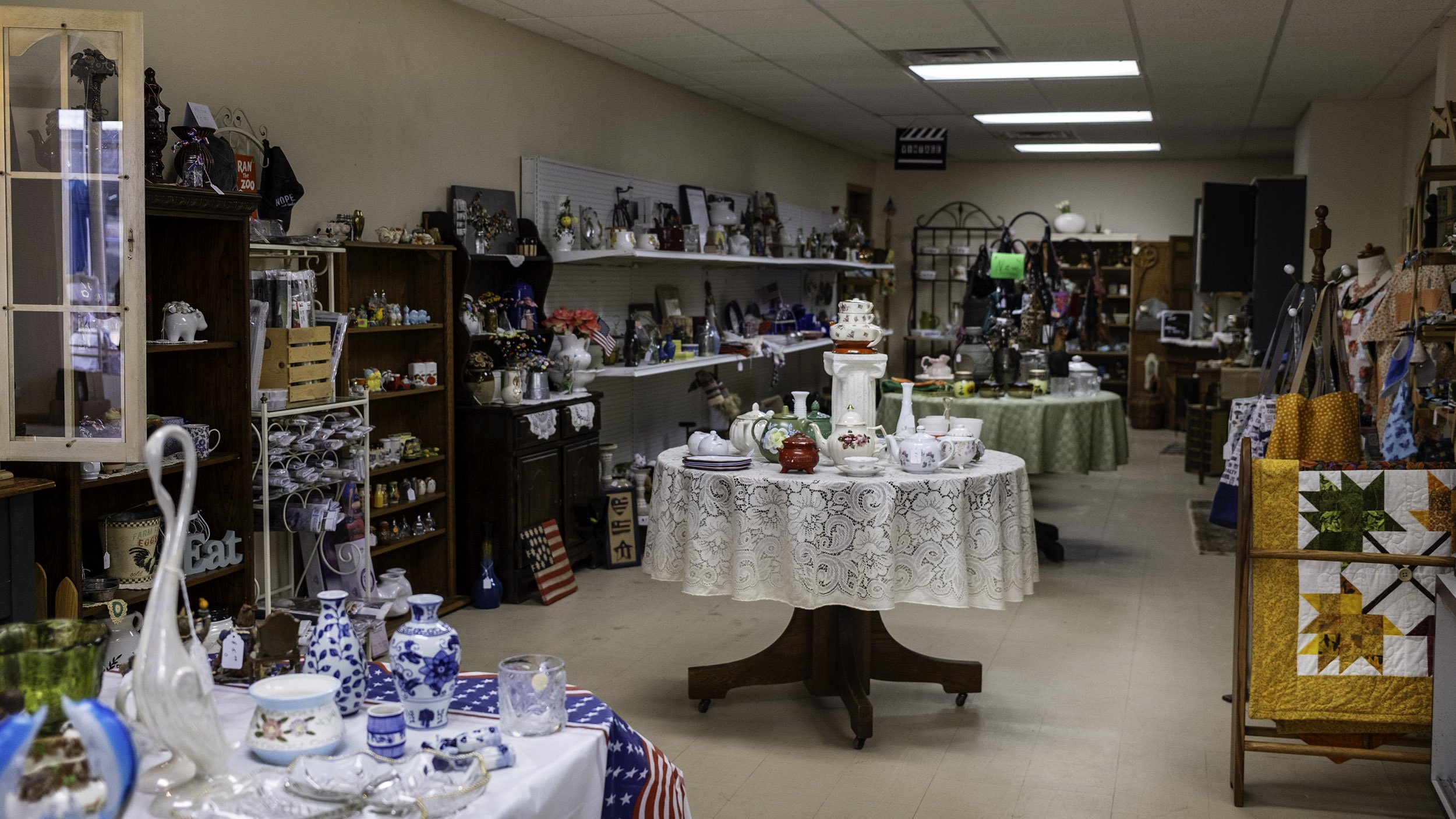Gifts, Thrifts & Vintage on Main