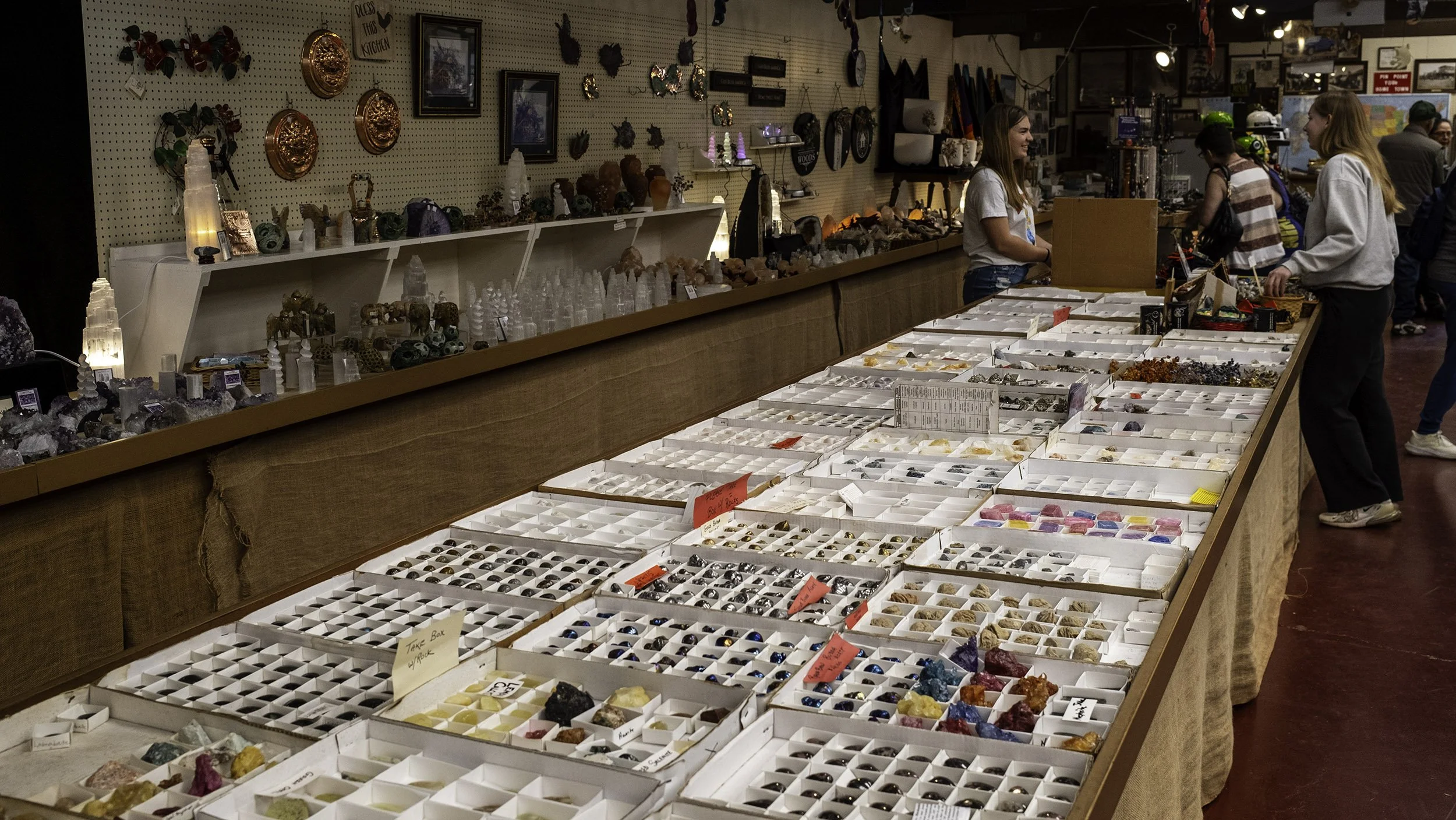 Iron Mountain Iron Mine Rock shop