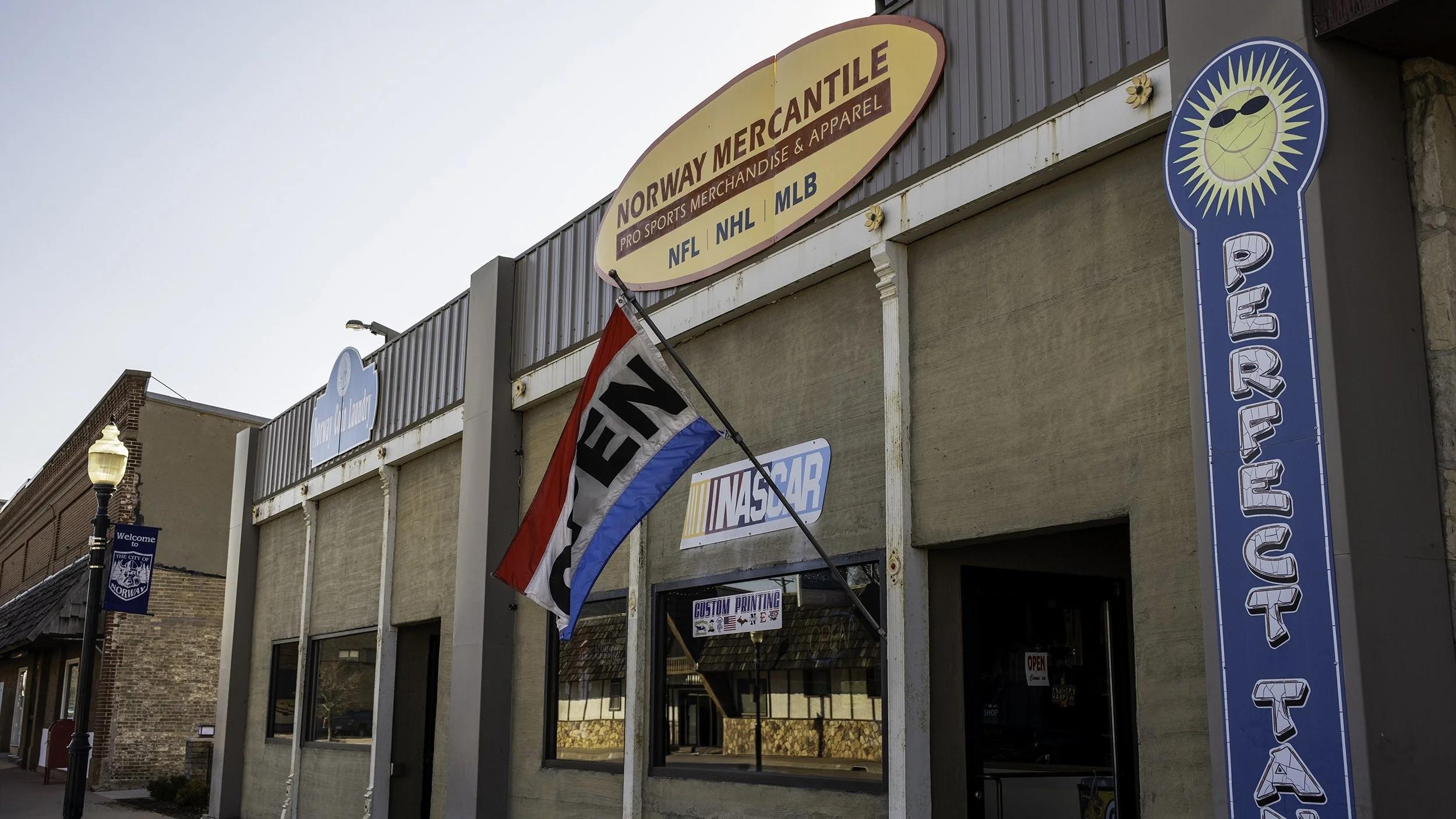 Norway Mercantile - Before Facade Grant