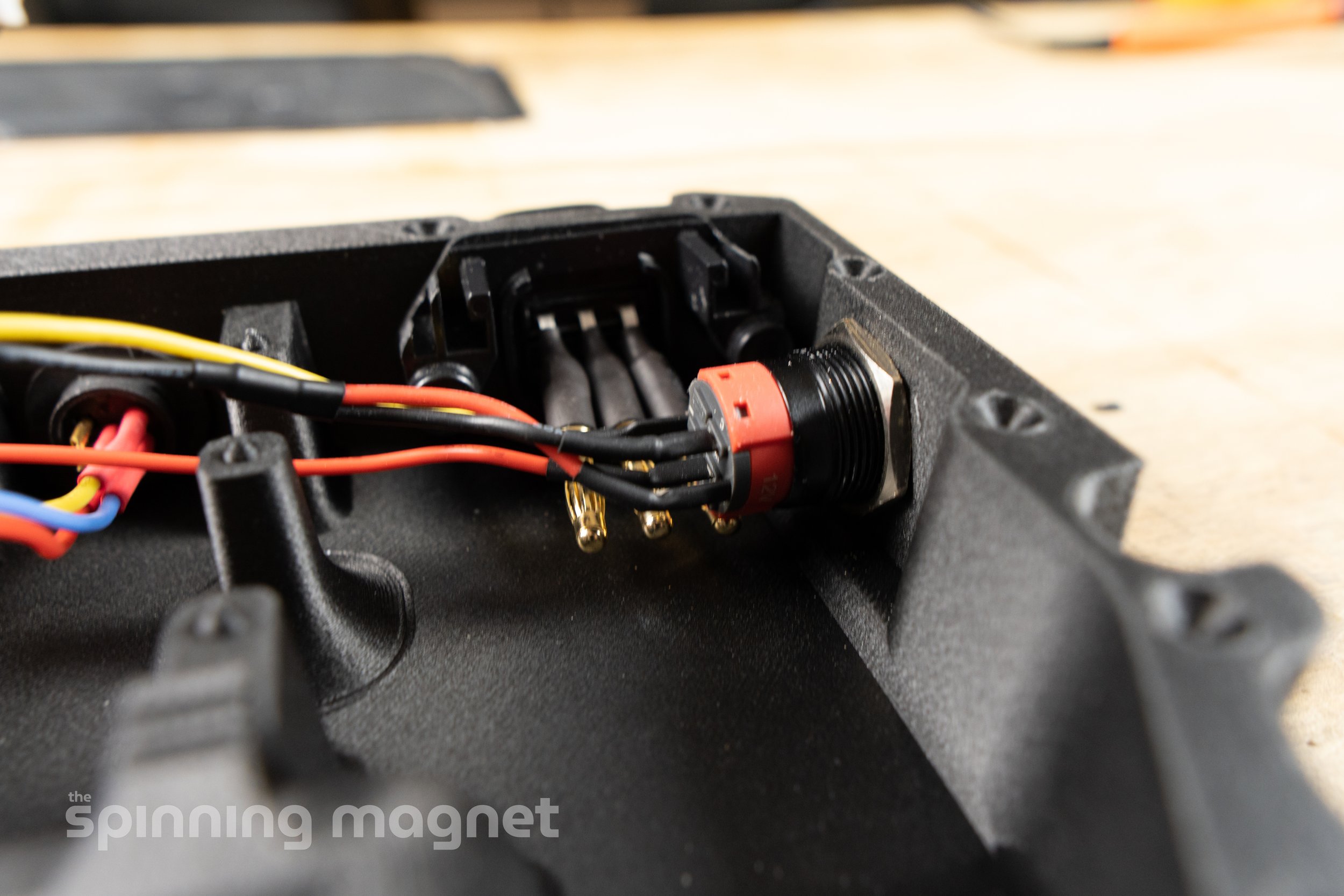 XT60 reverse polarity adapter – MakersPEV