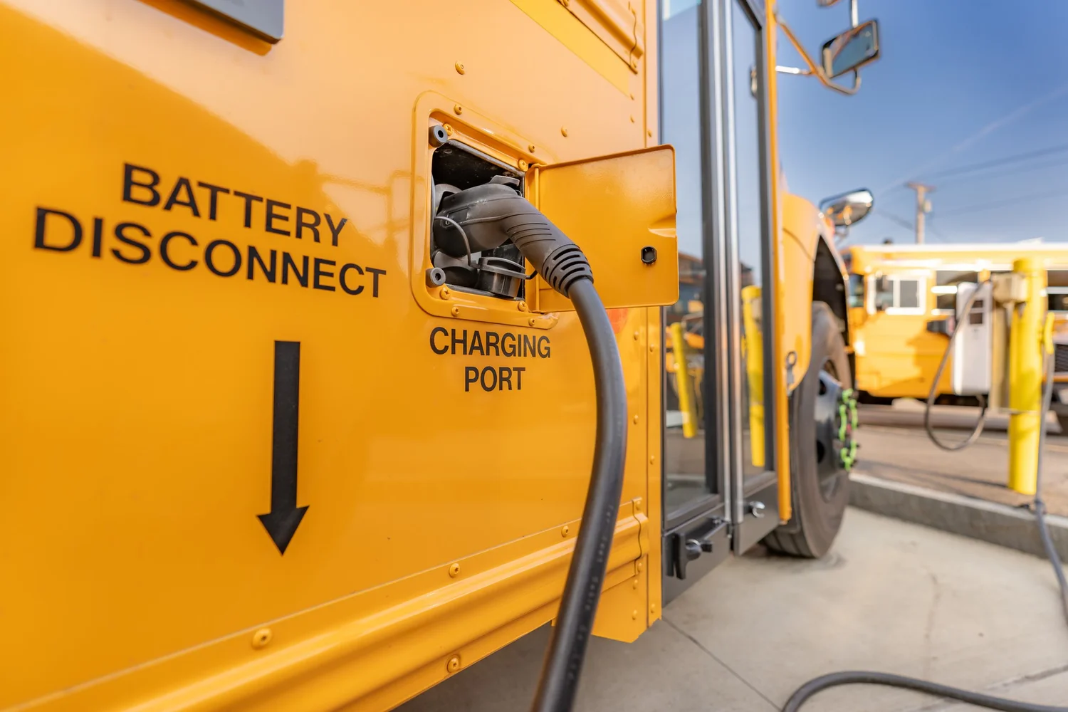 Electric School Bus Accelerator — Breaking Barriers Collaborative