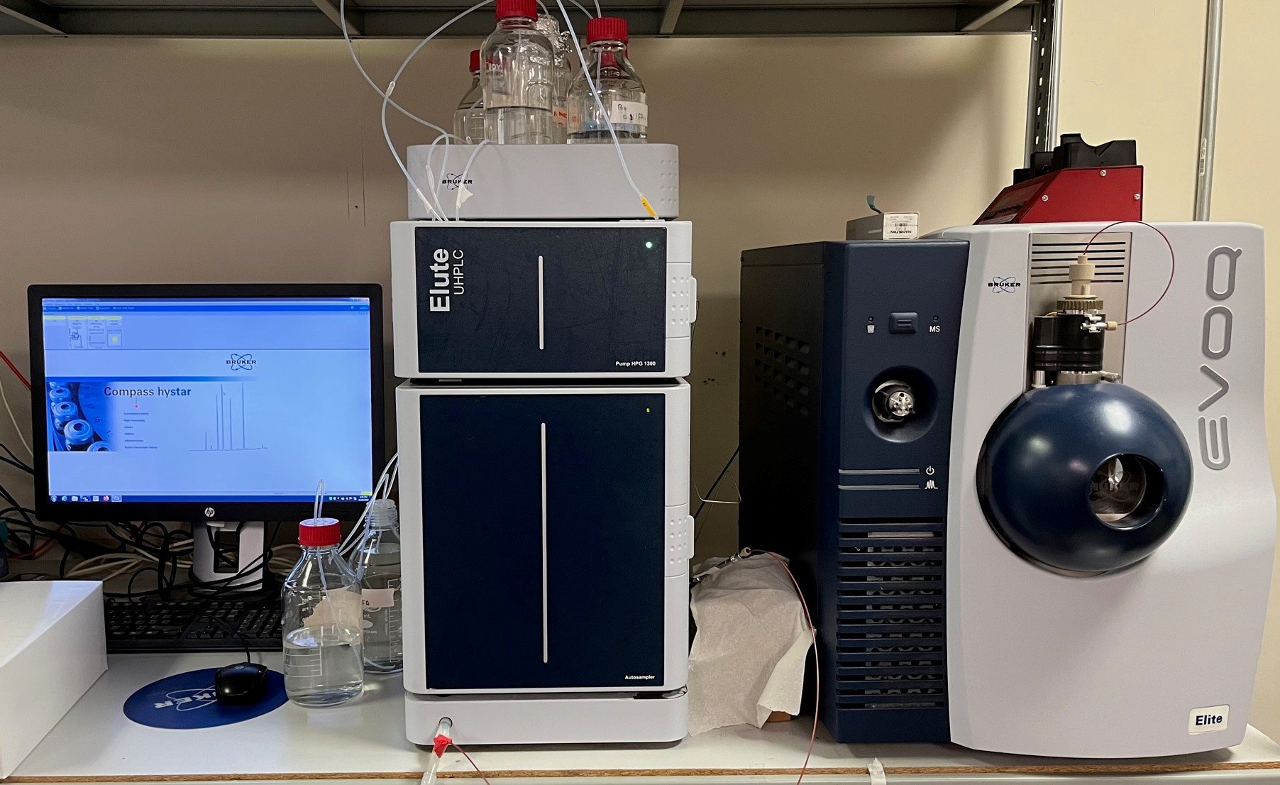 uhplc pic.jpg