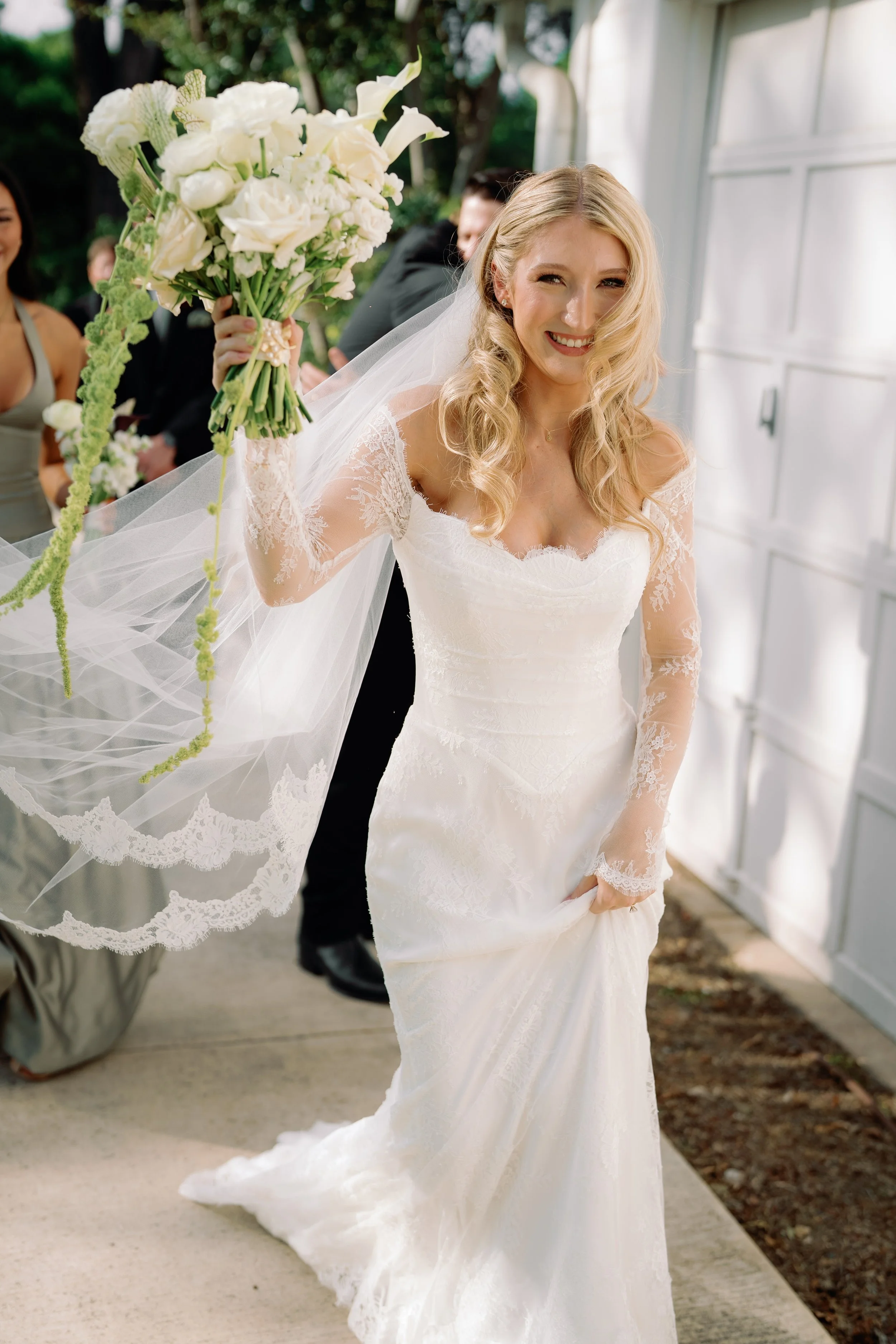 Modern Wedding Florals