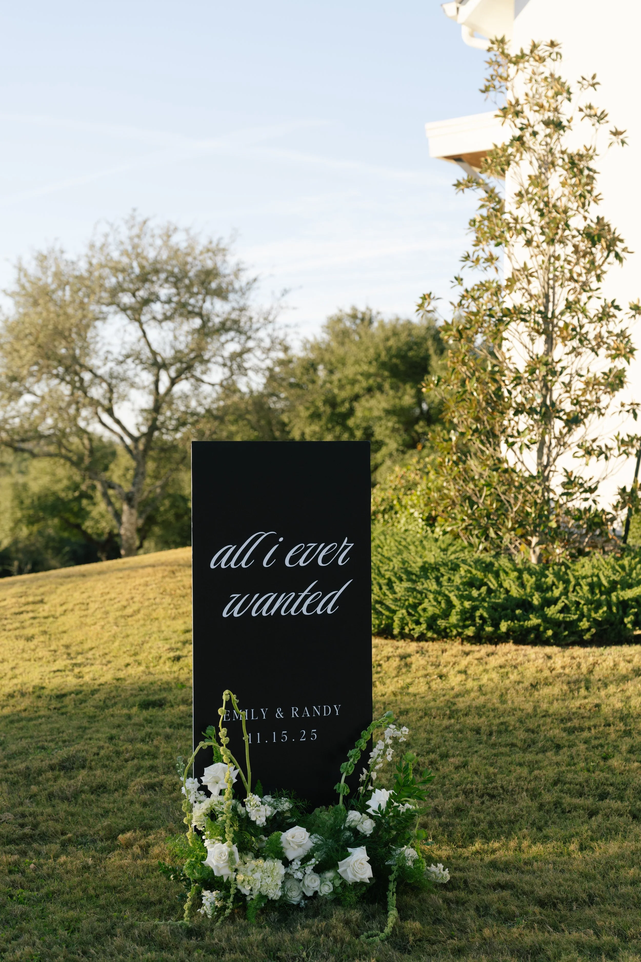 Emily + Randy Wedding - Sky and Savvy Photography-588.jpg