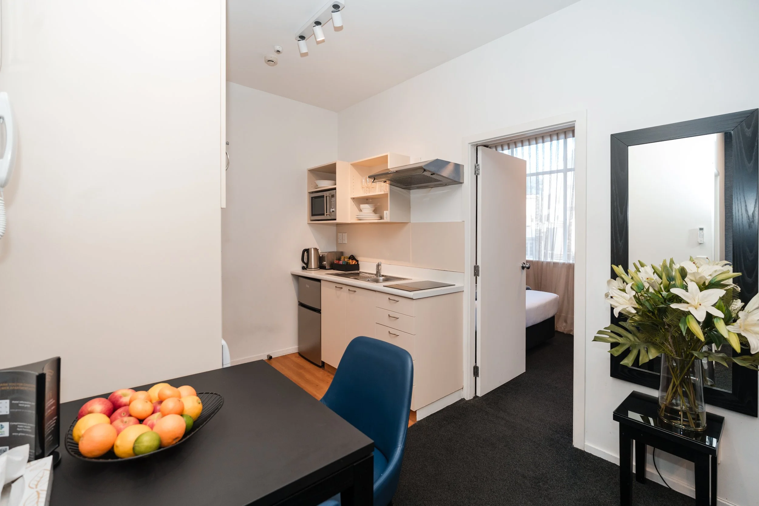 Room 5B-3.JPG