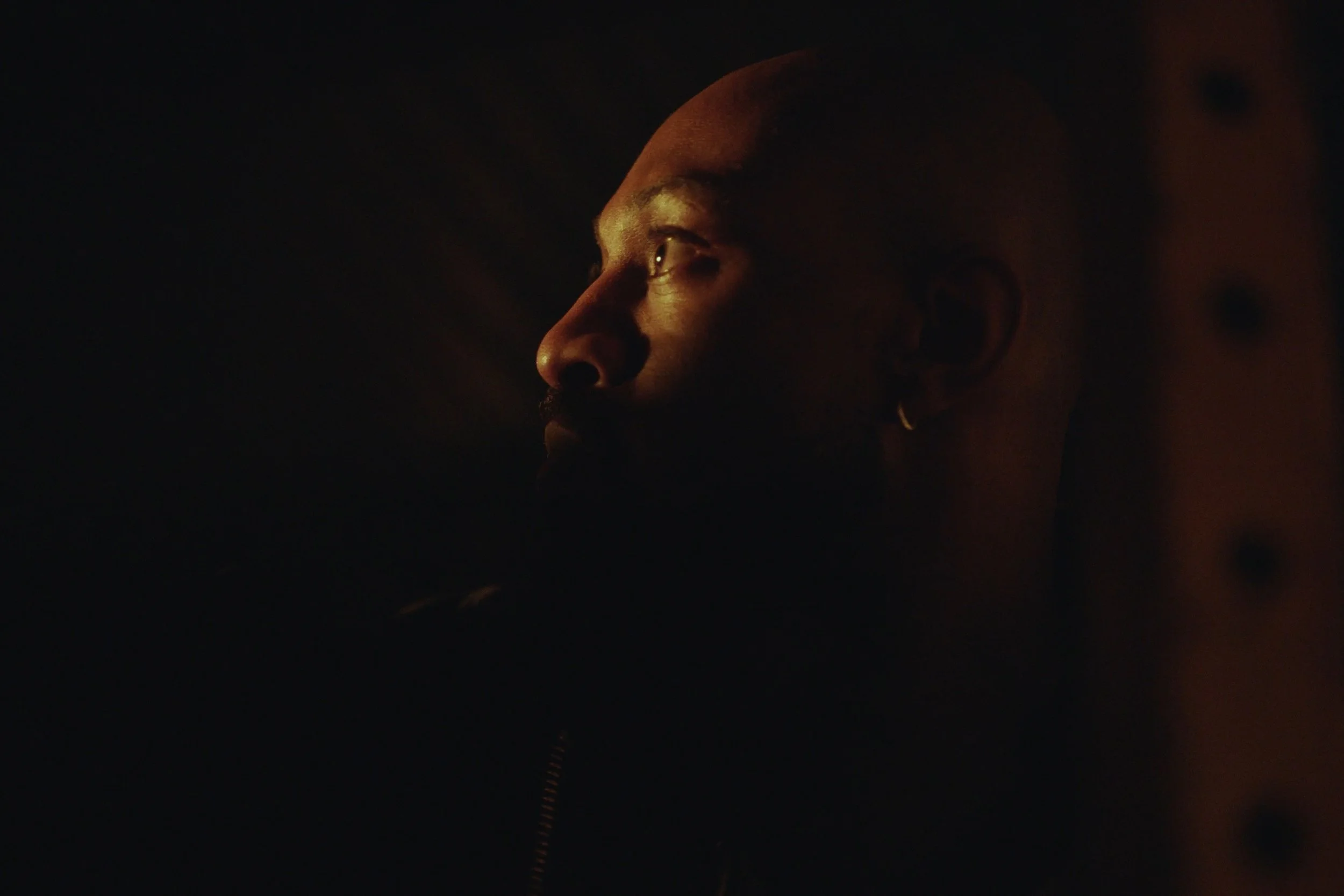 Image still from the short documentary film My Hands Purpose by Detroit based director John Sippel. Sculptor Austen Brantley sculpting process of making a tribute to Joe Louis breaking the color barrier in the PGA inside his studio. 