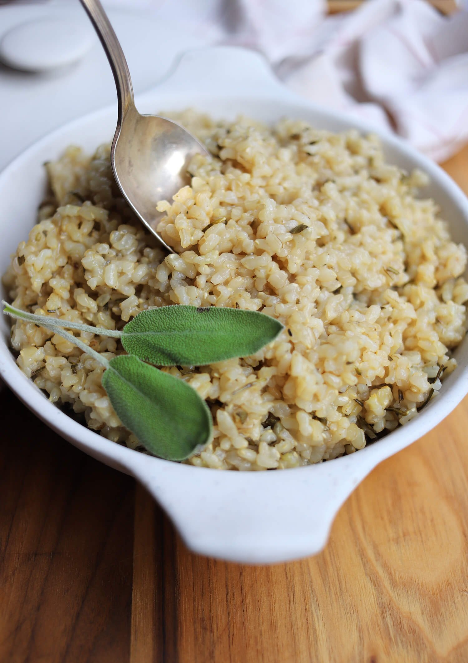 ROSEMARY AND SAGE BROWN RICE