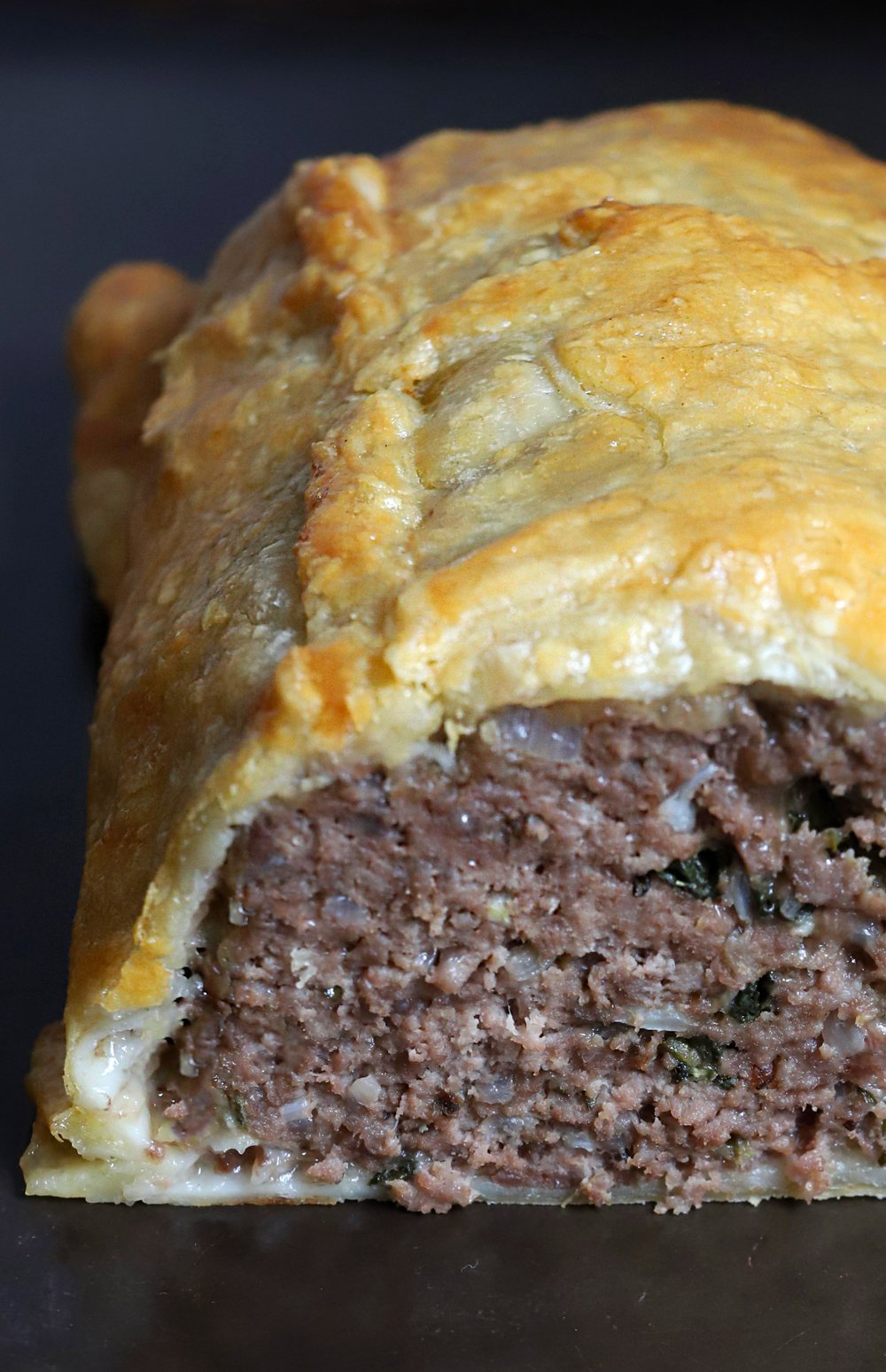 GROUND BEEF WELLINGTON