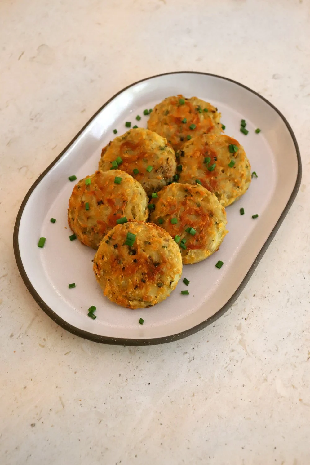 BAKED CHEDDAR &amp; CHIVE LATKES