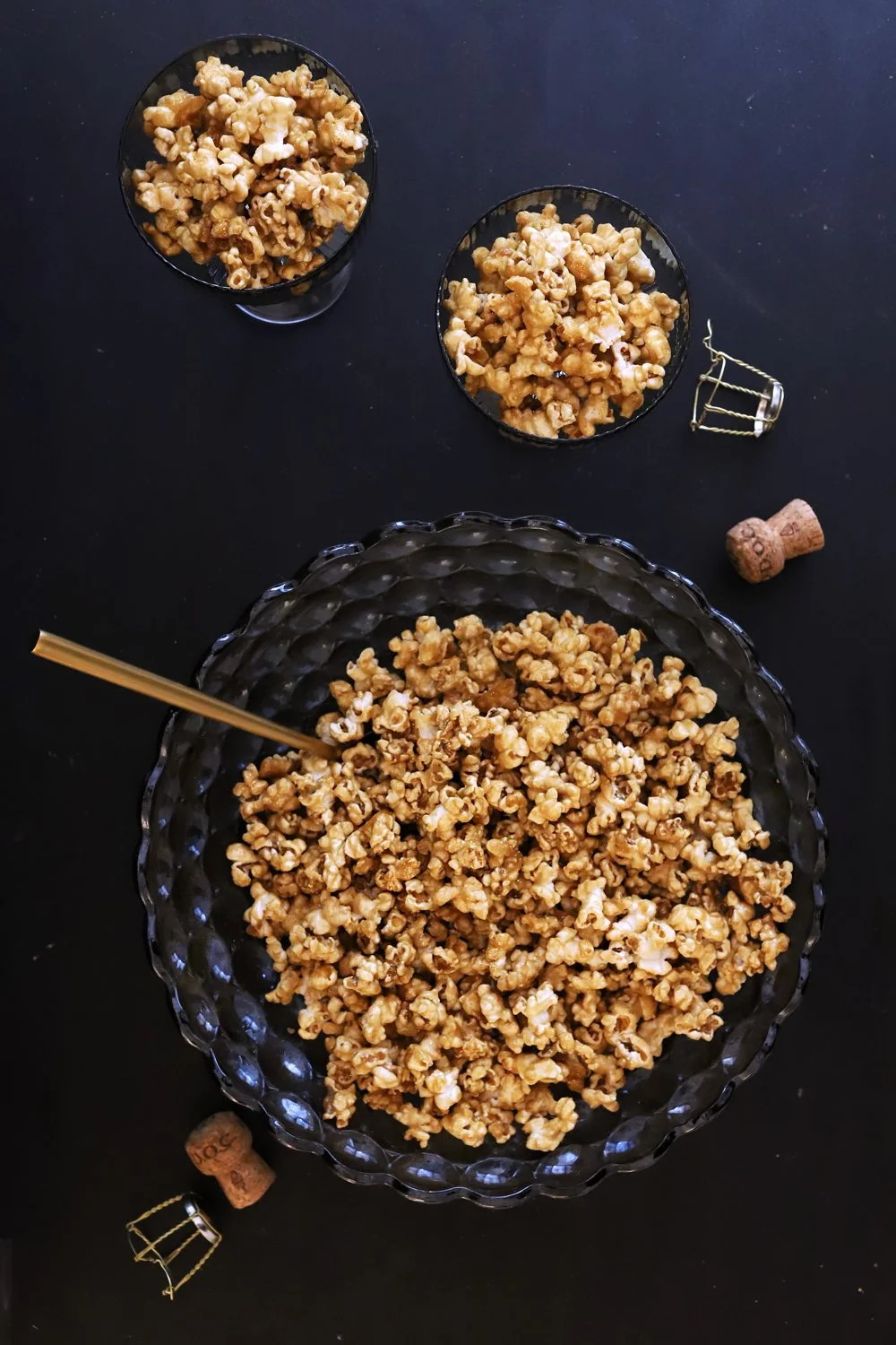 CHAMPAGNE CARAMEL POPCORN