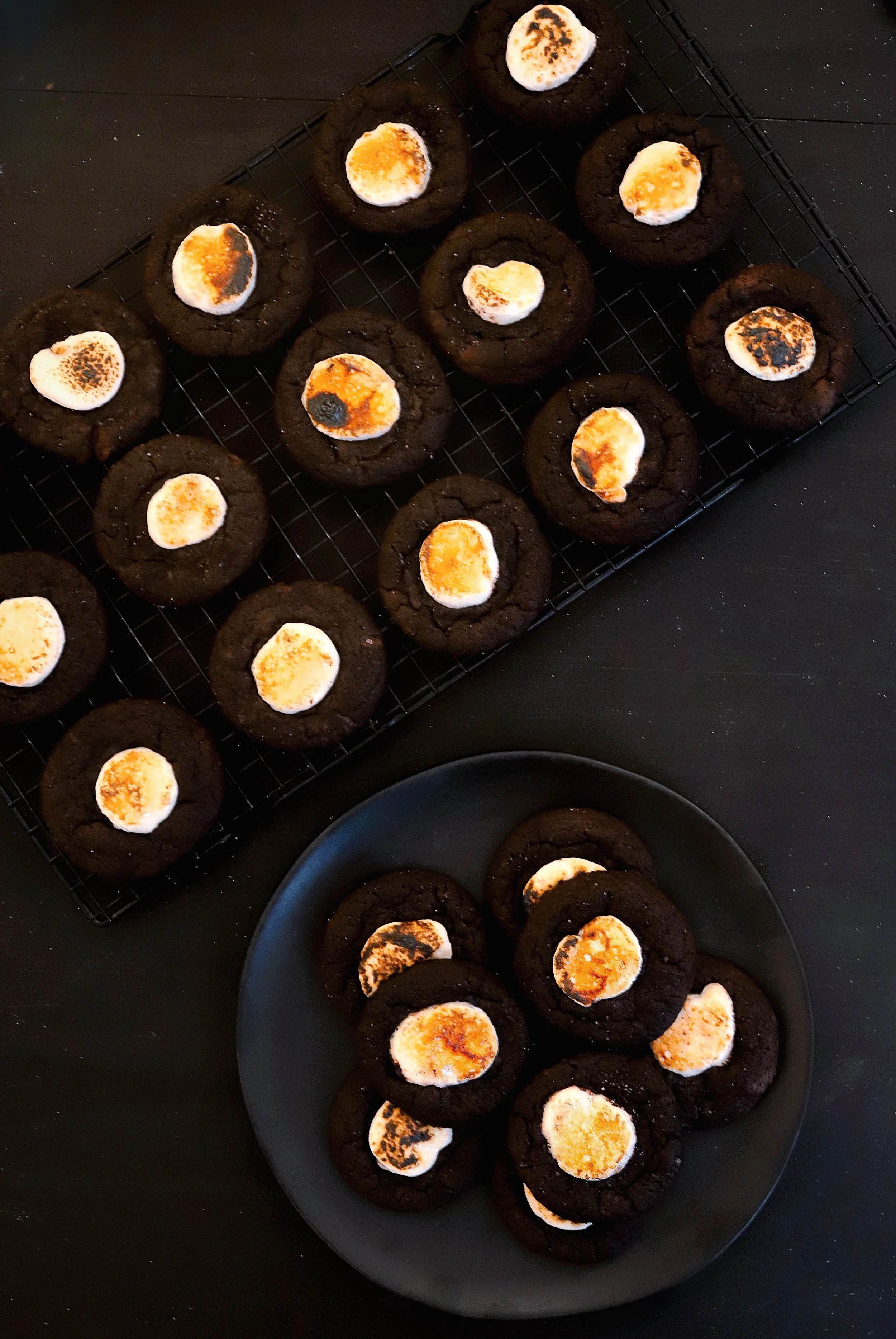 HOT CHOCOLATE COOKIES (Copy)