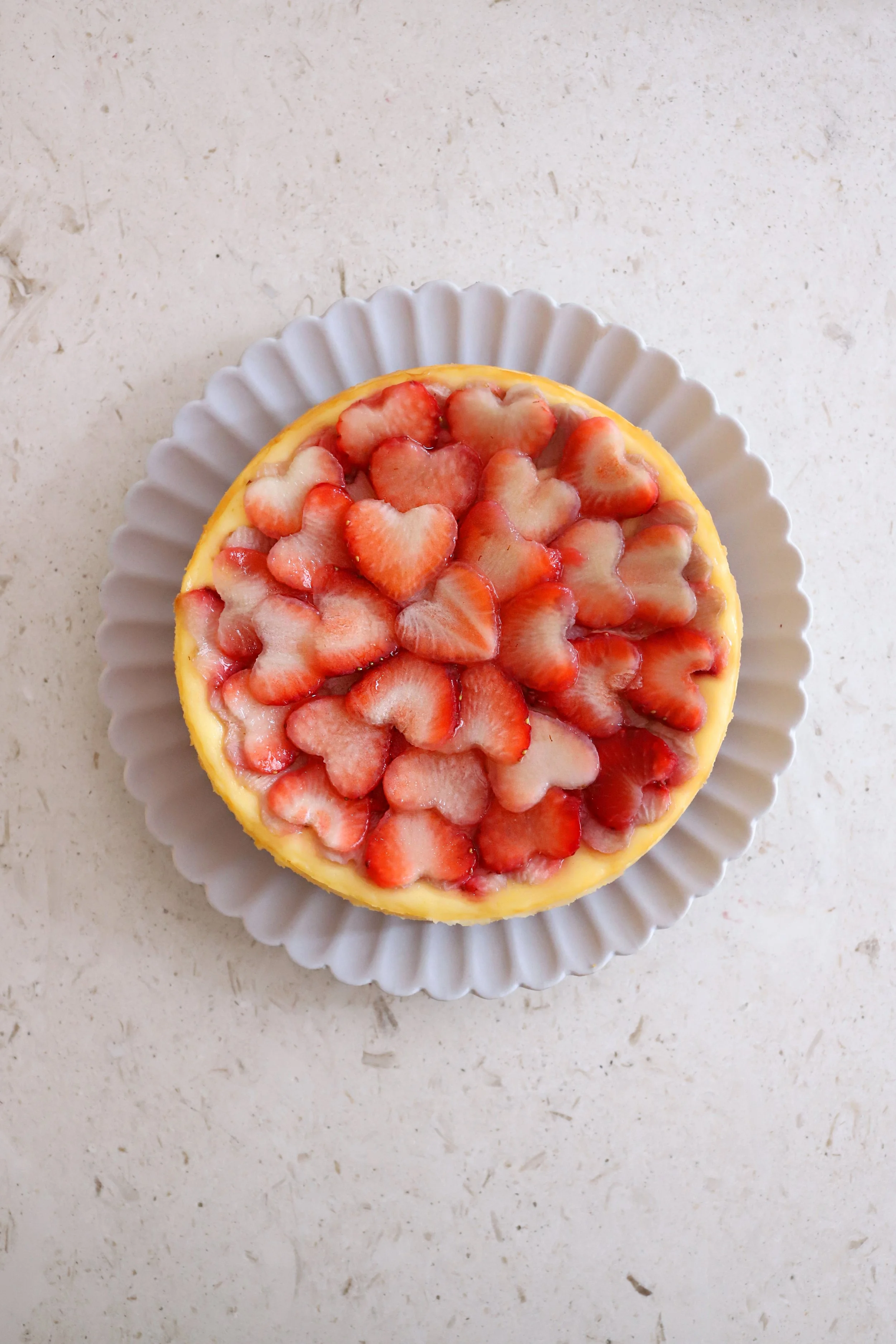 VALENTINE'S DAY STRAWBERRY HEART CHEESECAKE