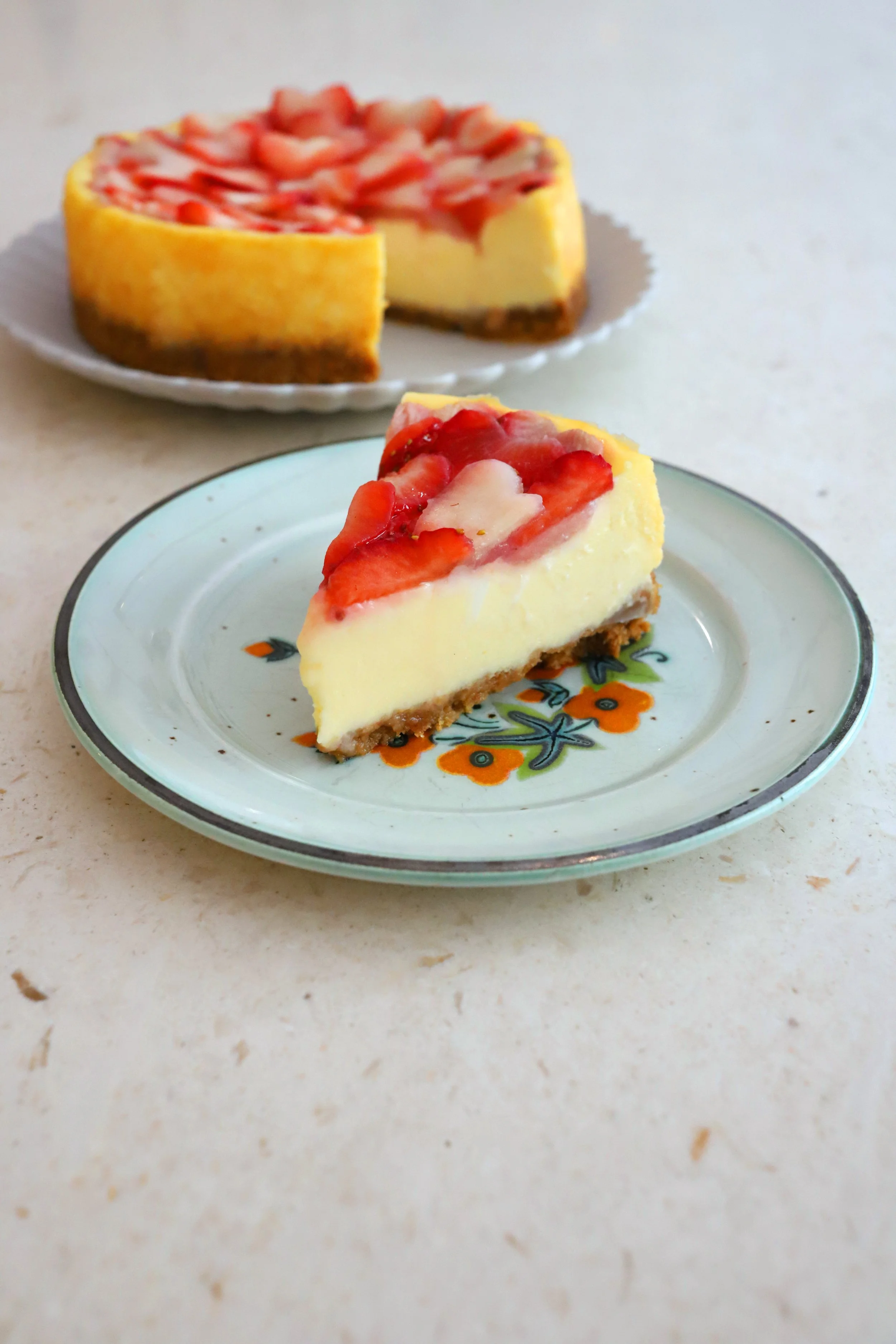 VALENTINE'S DAY STRAWBERRY HEART CHEESECAKE