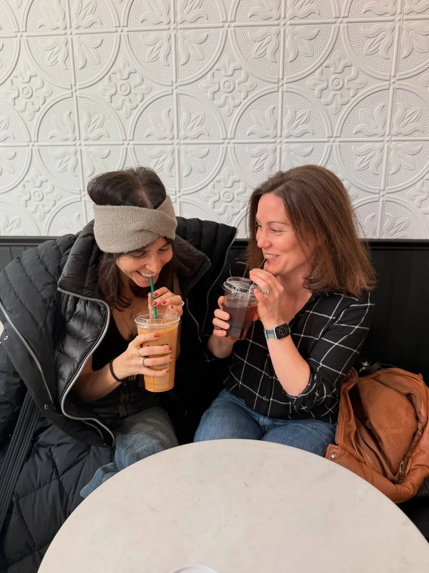 TBT to lingering coffee dates in sleeping bag sized winter coats. 

Love you @rao.kendall ! 

Side note, so stoked to be in leather jacket weather rn. 🖤