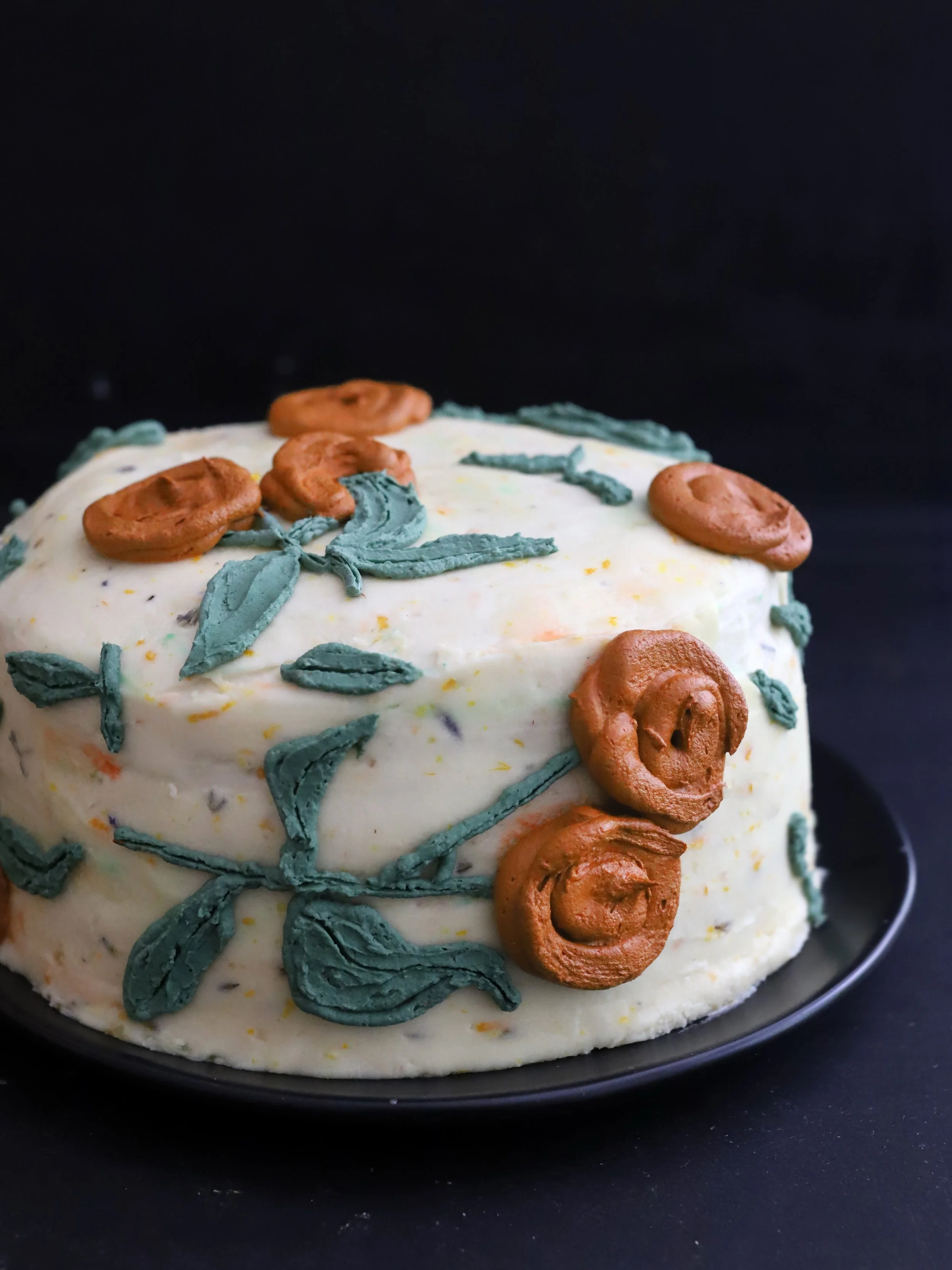 🍊 you glad I made this orange bourbon olive oil cake?

Get the recipe on the @coffeeandchampagne website! 

#coffeeandchampagnekitchen #birthdaycake #oliveoilcake #bourboncake #cakerecipe