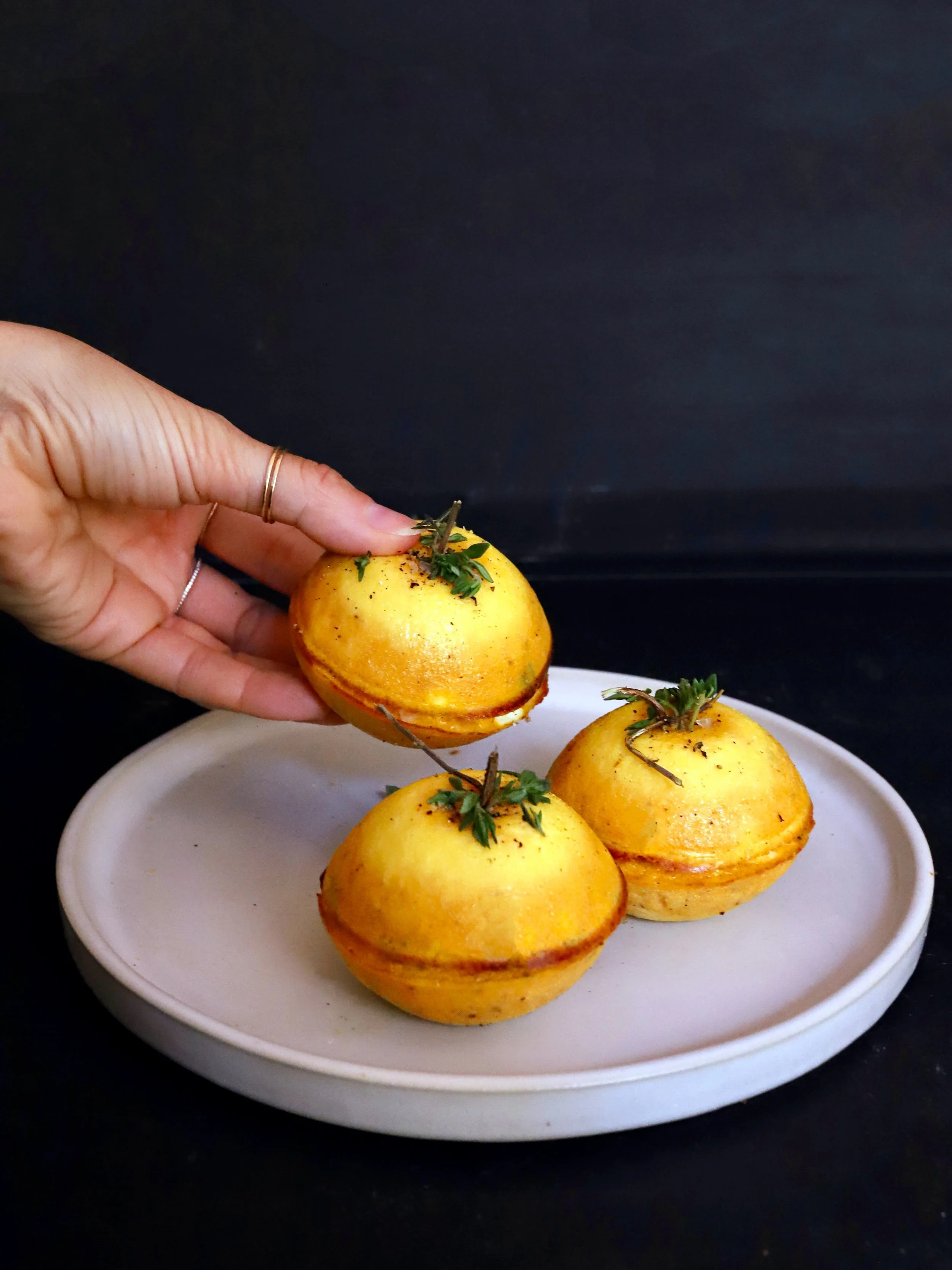 I&rsquo;m here to PUMP(KIN) you up.

SWIPE for a pretty &amp; brief step-by-step.

Toss eggs, cottage cheese, pumpkin pur&eacute;e, kosher salt, and black pepper to a blender. Blend for 10&ndash;15 seconds, just until the mixture is completely smooth