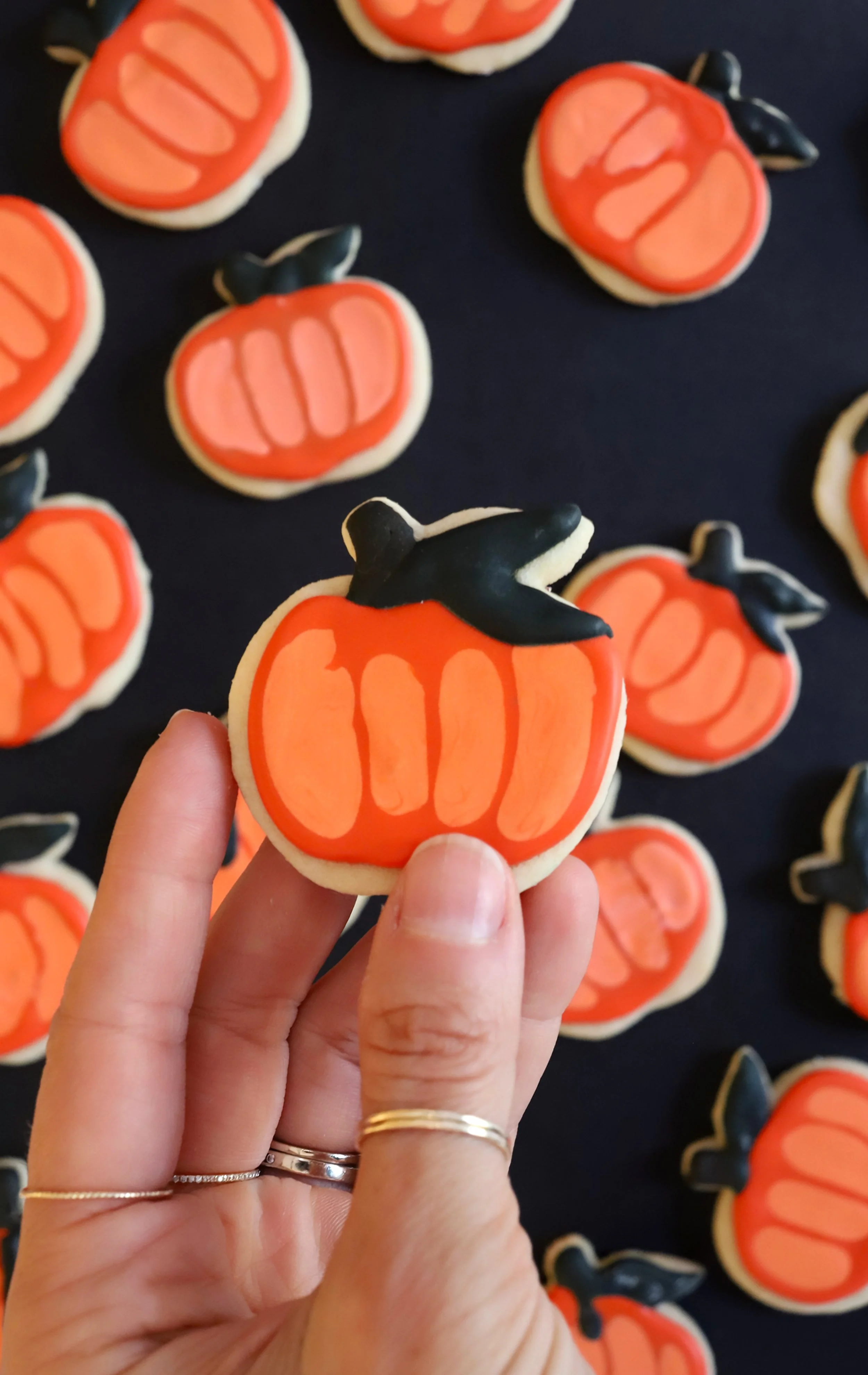PUMPKIN-SHAPED SUGAR COOKIES