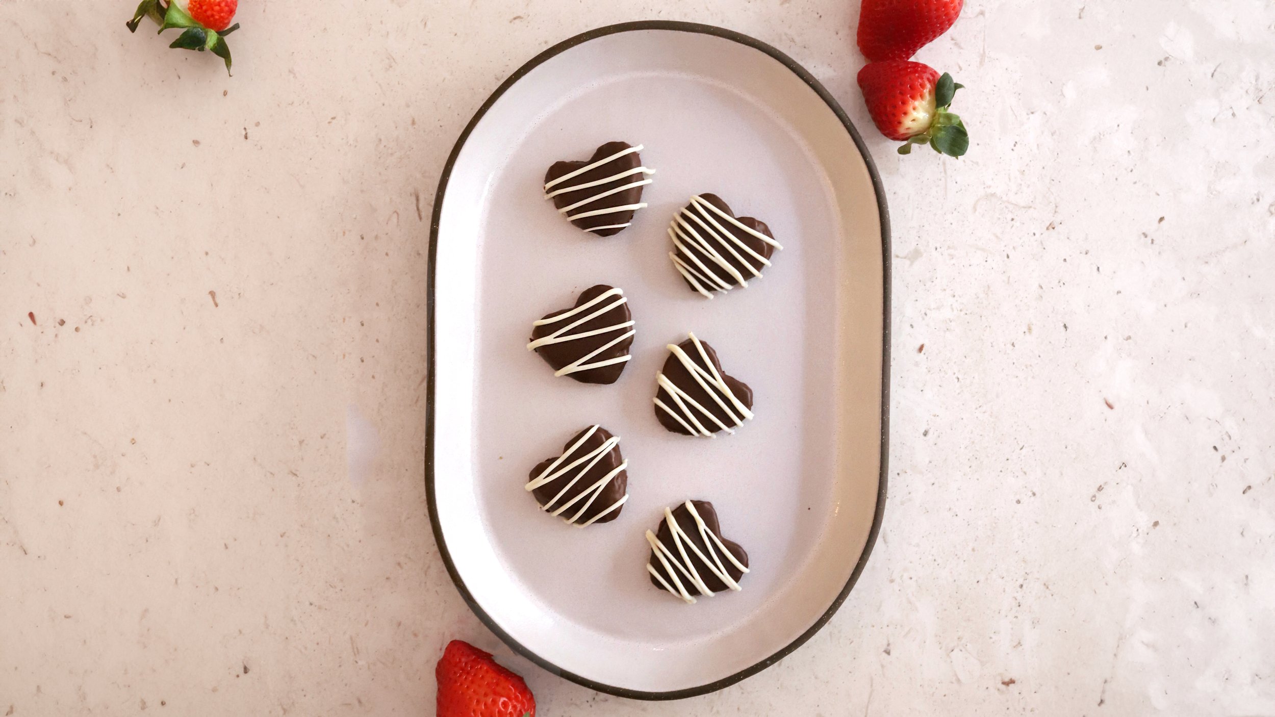 CHOCOLATE-COVERED STRAWBERRY HEARTS