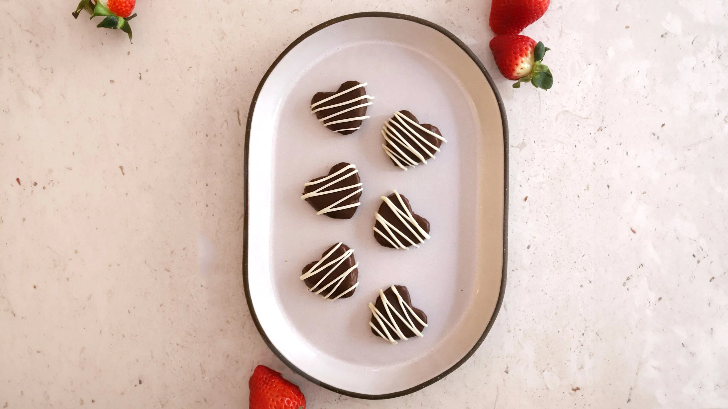 CHOCOLATE-COVERED STRAWBERRY HEARTS