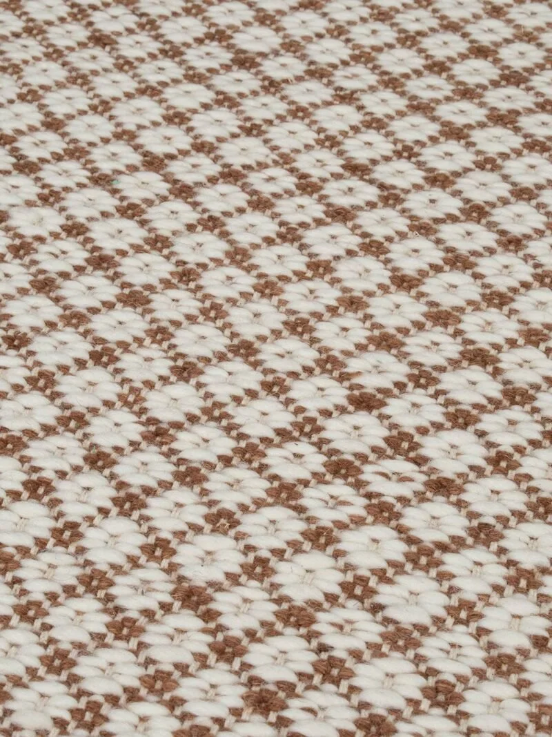 Rubick-rust-ivory-the-rug-collection-back-detail-1-800x1067.jpg
