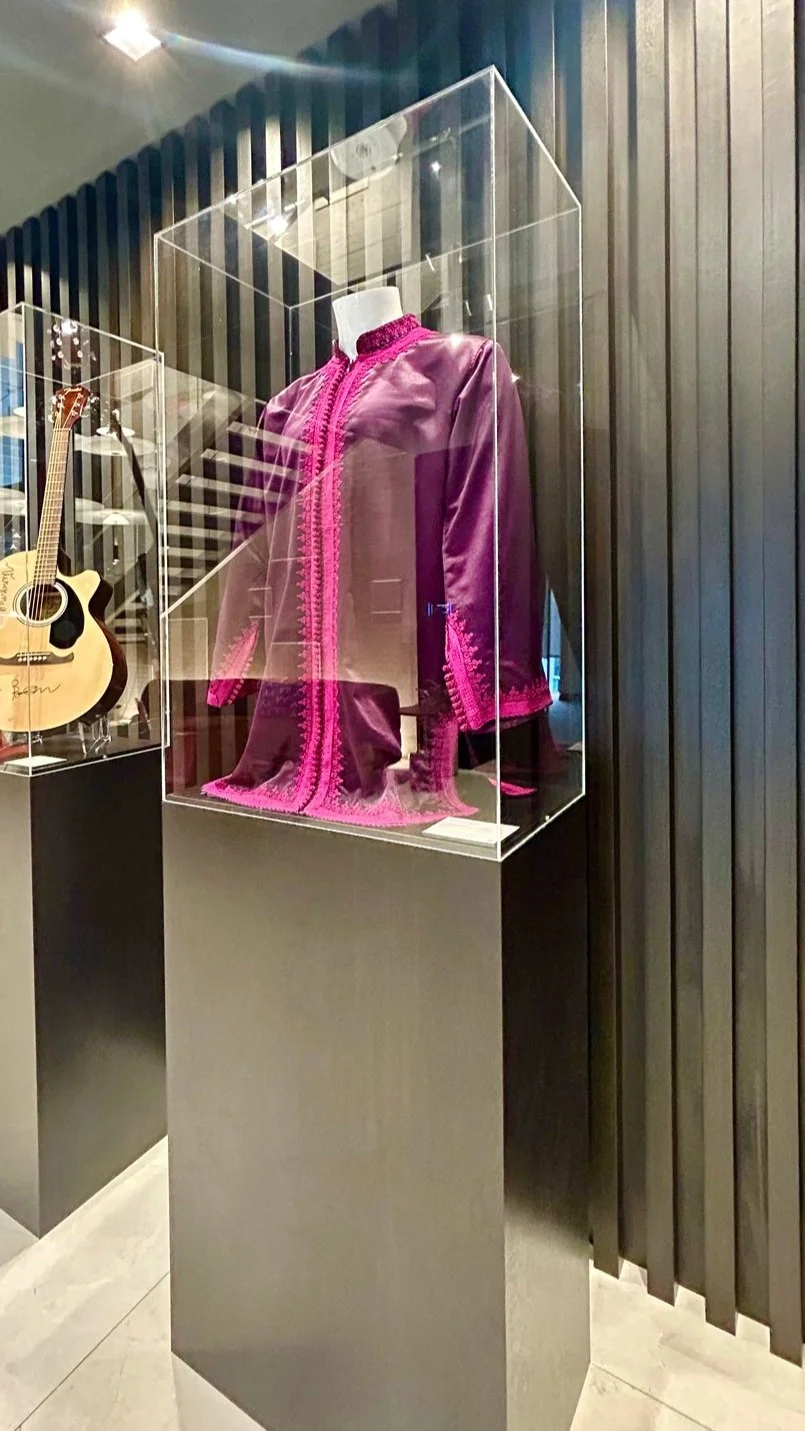 moroccan-kaftan-display.jpg
