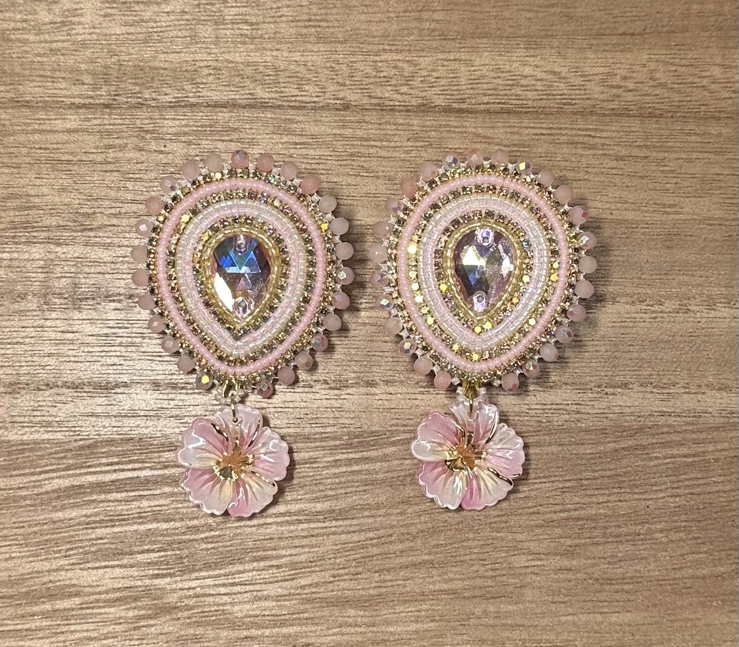 Coral Teardrop Flowers.