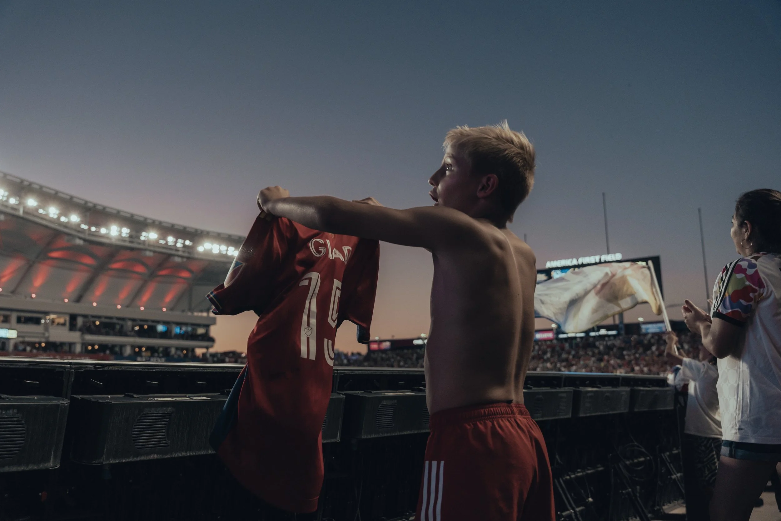 070823_RSLVORL_SL002.jpg