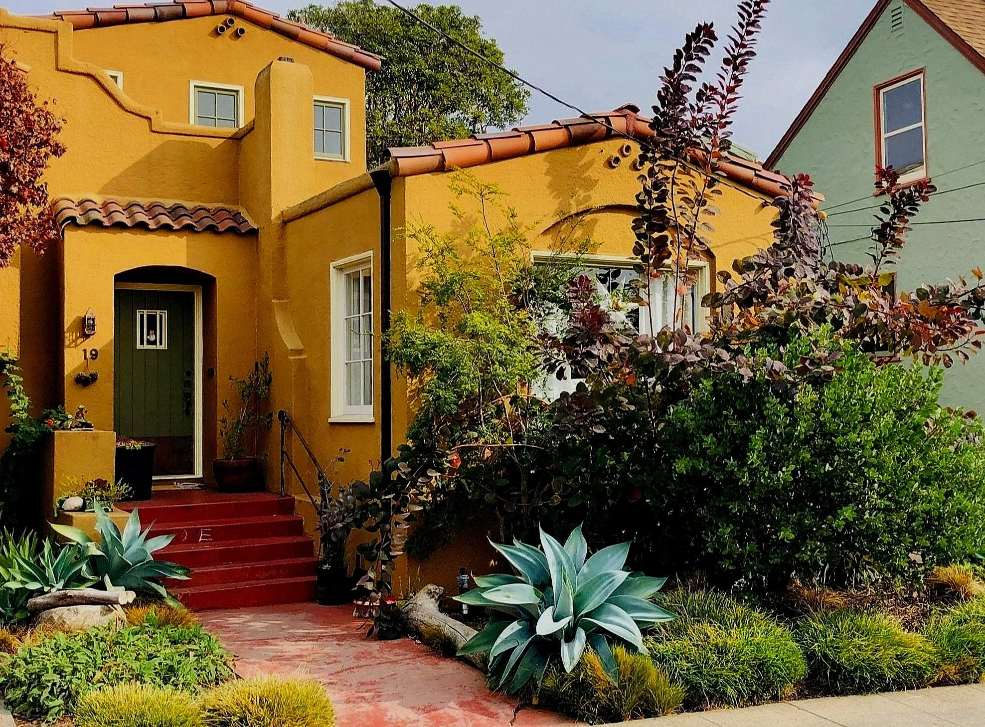 BW_BWHopkinsCTfront (1).jpg