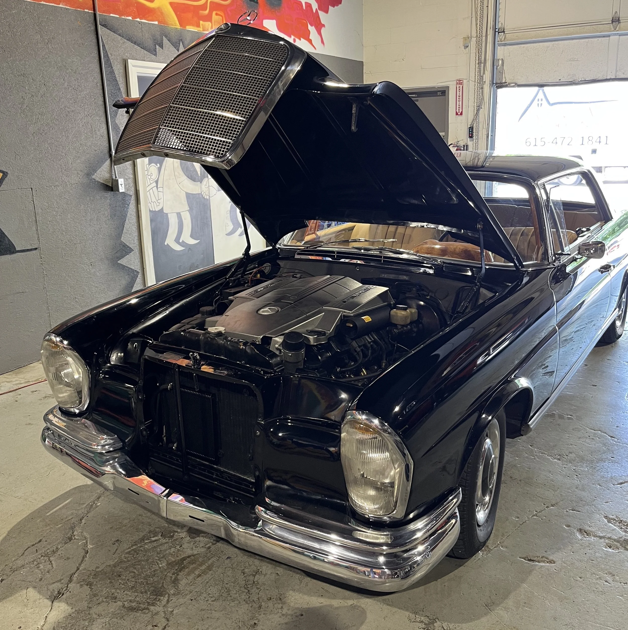 S55 swapped W111 250SE
