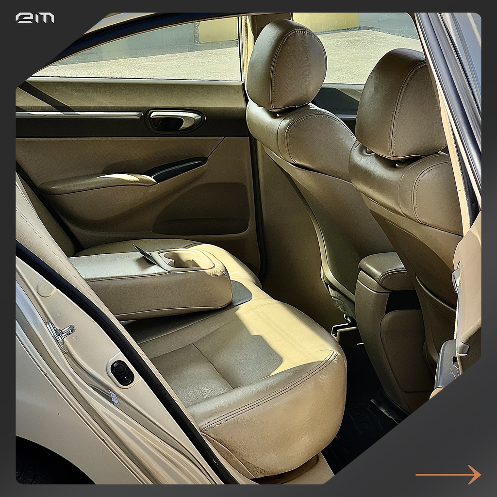 back_seats_side.png