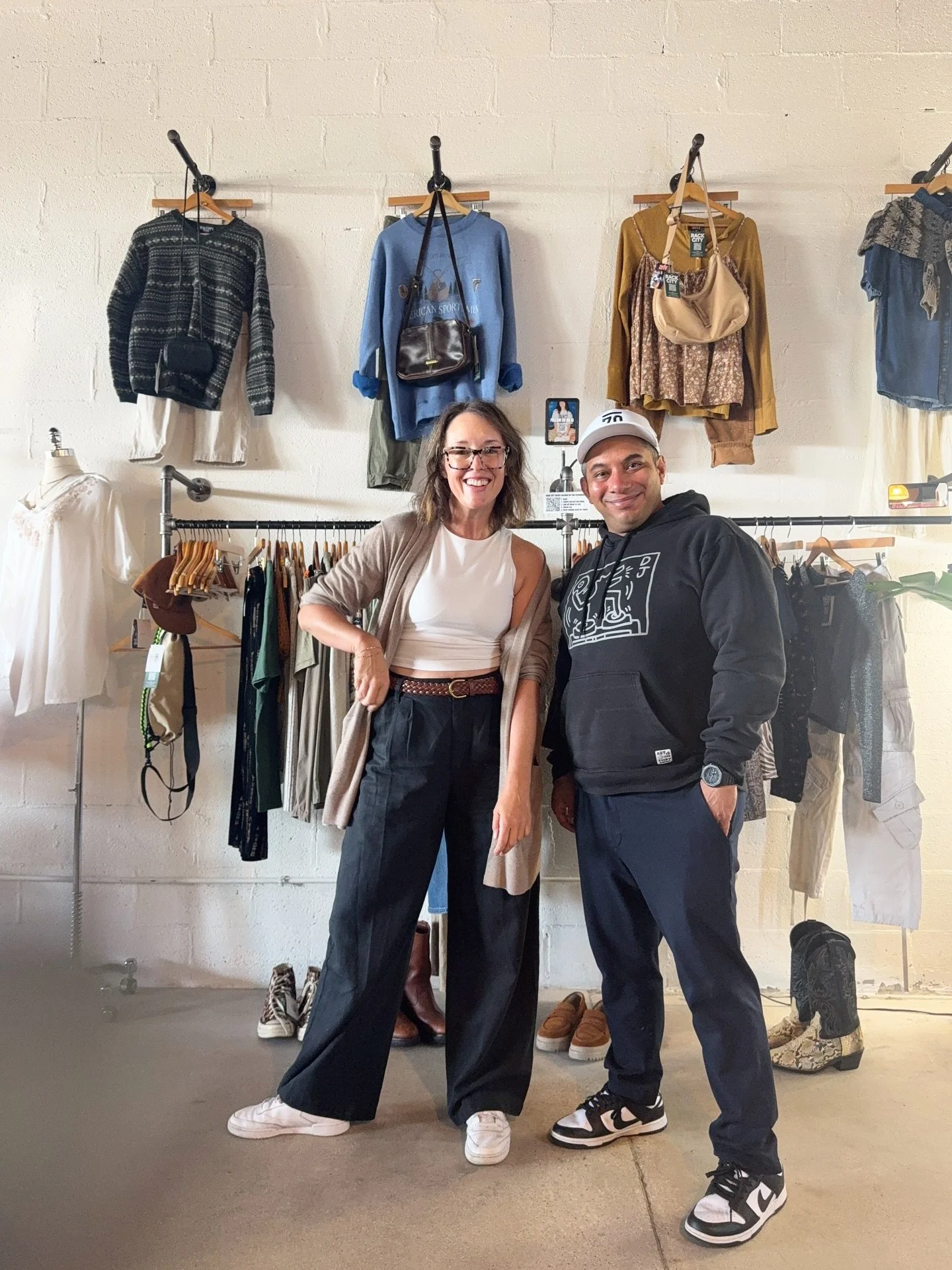 Do you seek more IRL events set with the intention of FUN CREATIVITY POSITIVITY + UNITY?  What do you think about more local vintage shopping opportunities? What do you think about more groovy tunes to bring us together? More dogs? Local photography