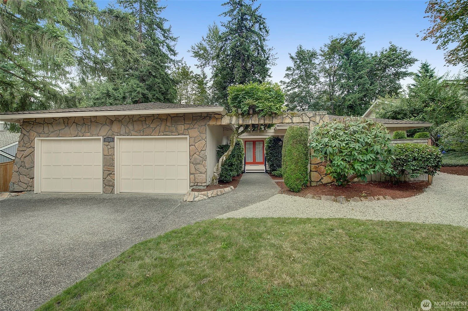 Seller | Sammamish, WA | $1,318,000
