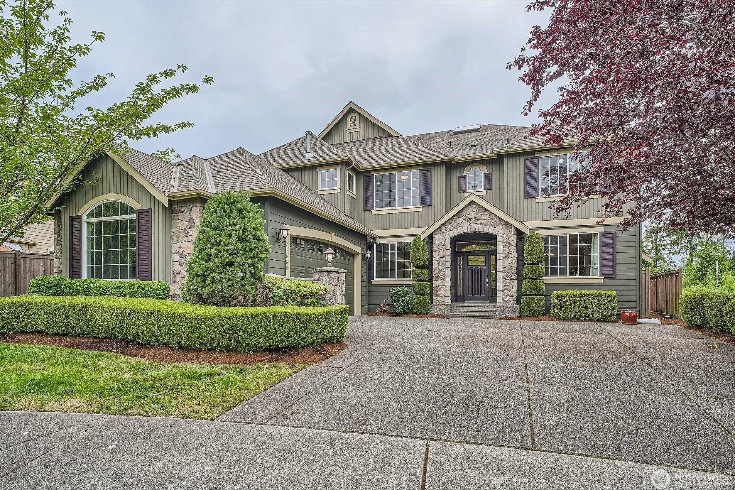 Seller | Redmond, WA | $2,593,000
