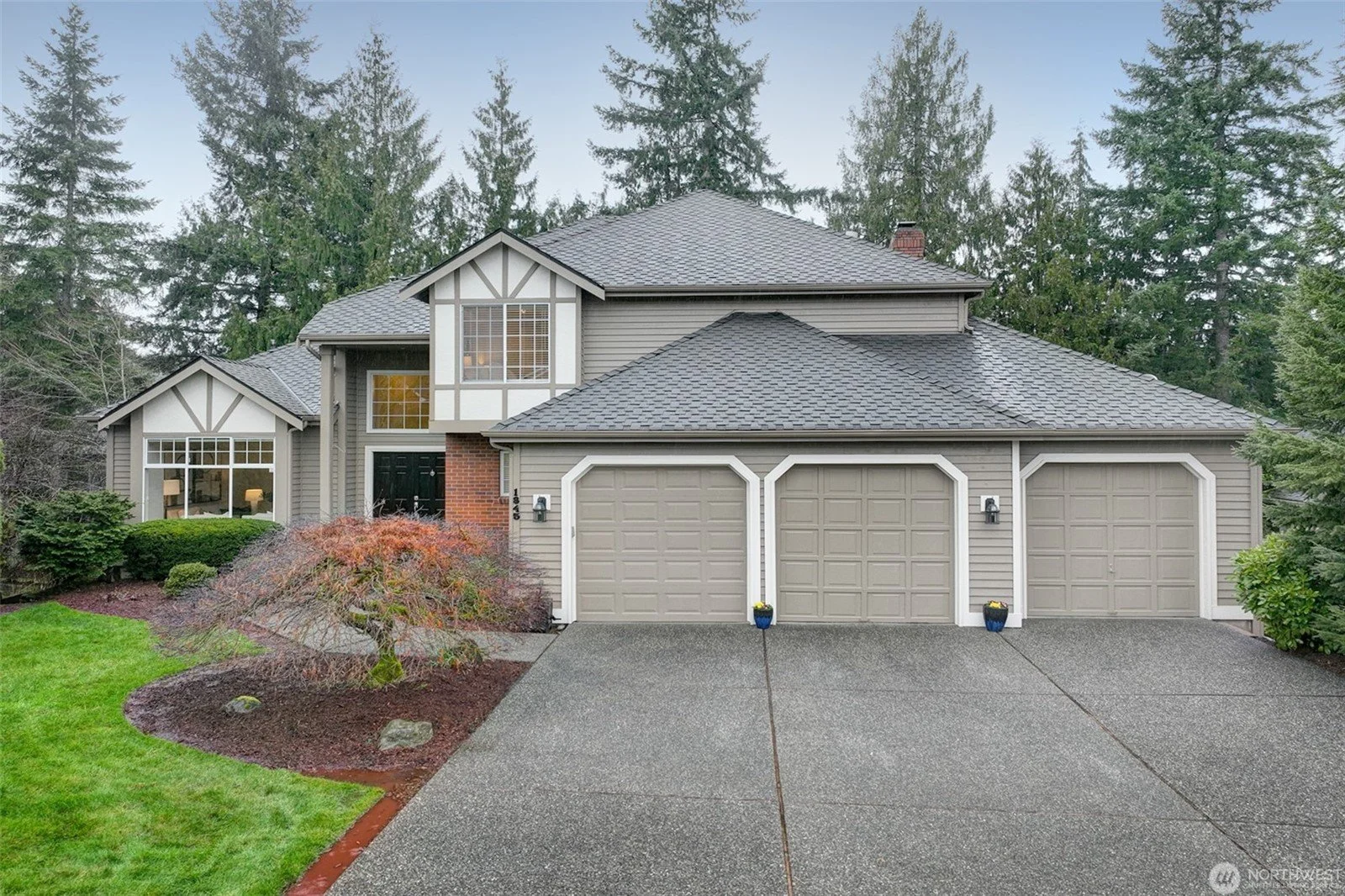 Seller | Sammamish, WA | $1,732,000