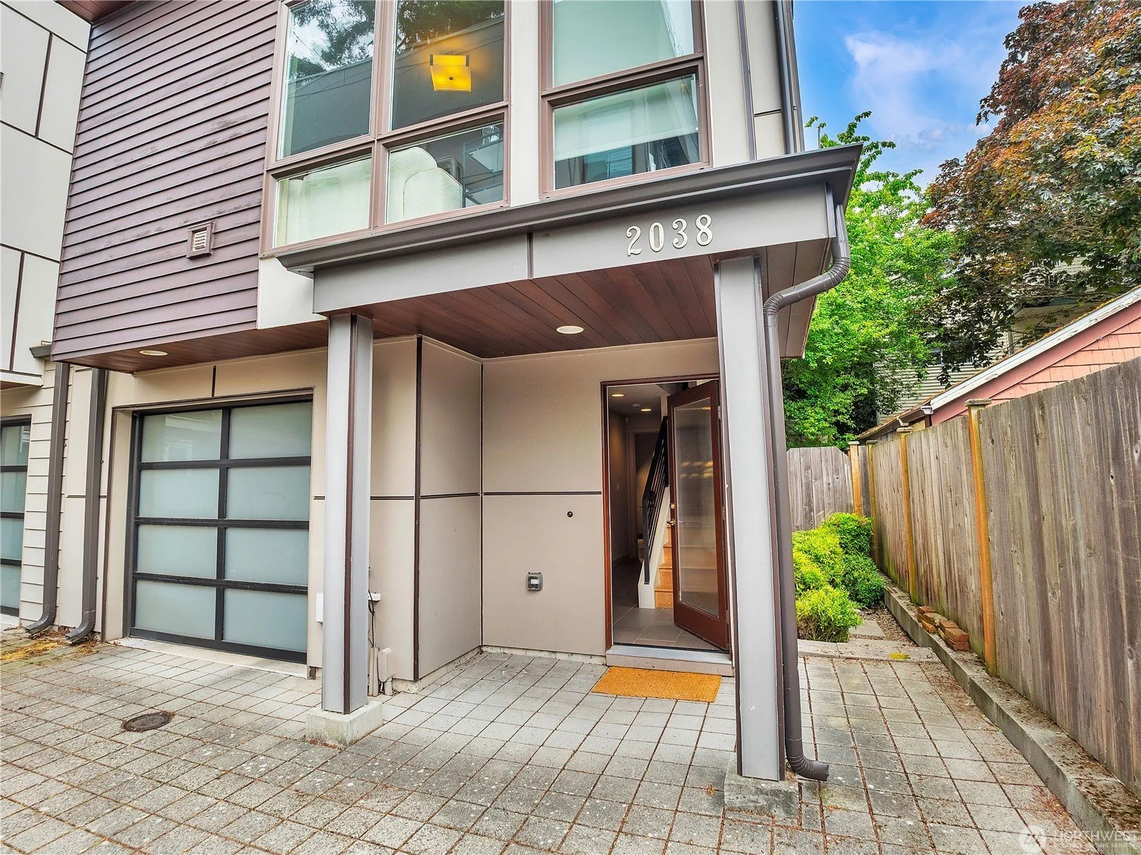 Represented Seller | Seattle | $910,000