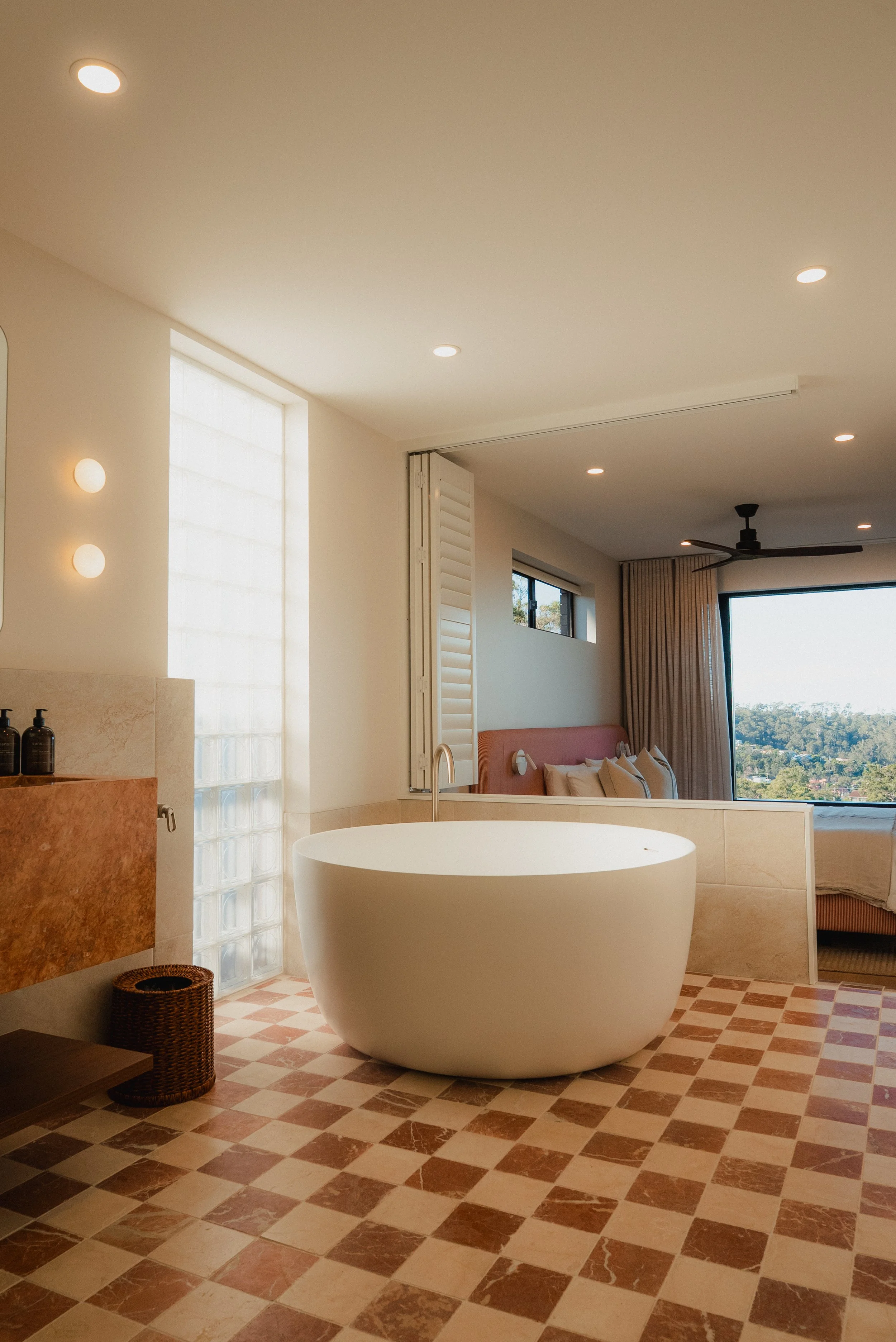master bath #1.jpg